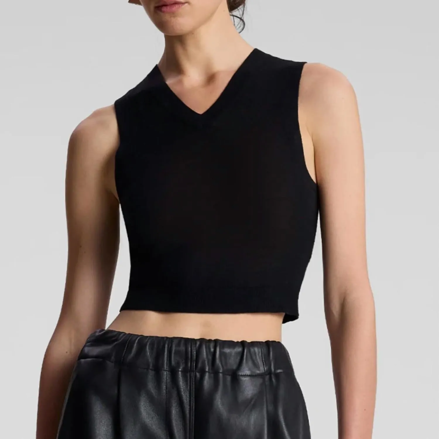 Brody Vest In Black