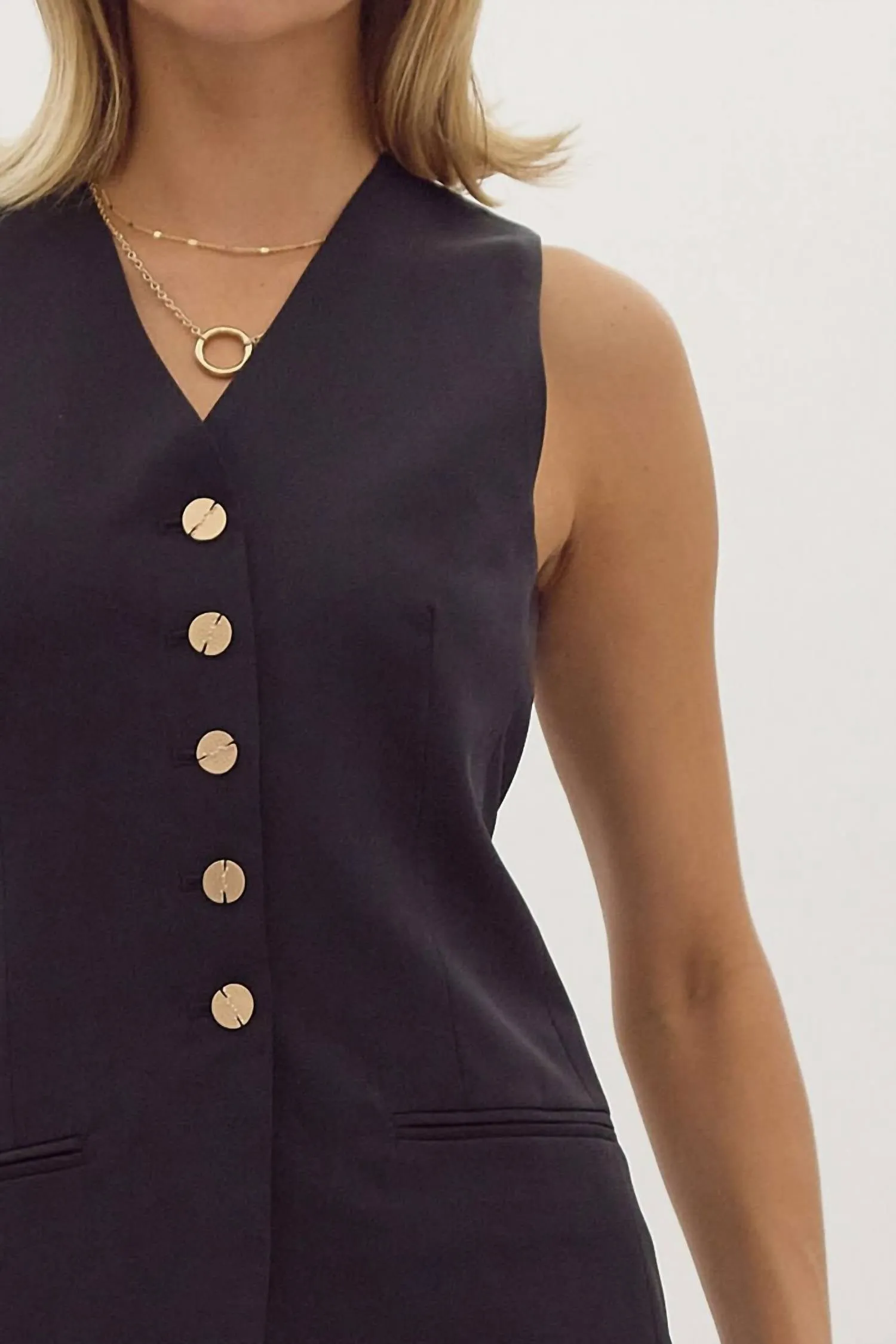 Button Up V-Neck Vest In Black
