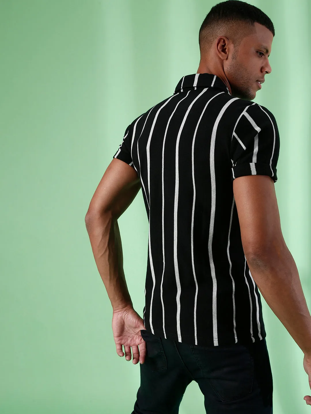 Campus Sutra Men Striped Casual Shirts