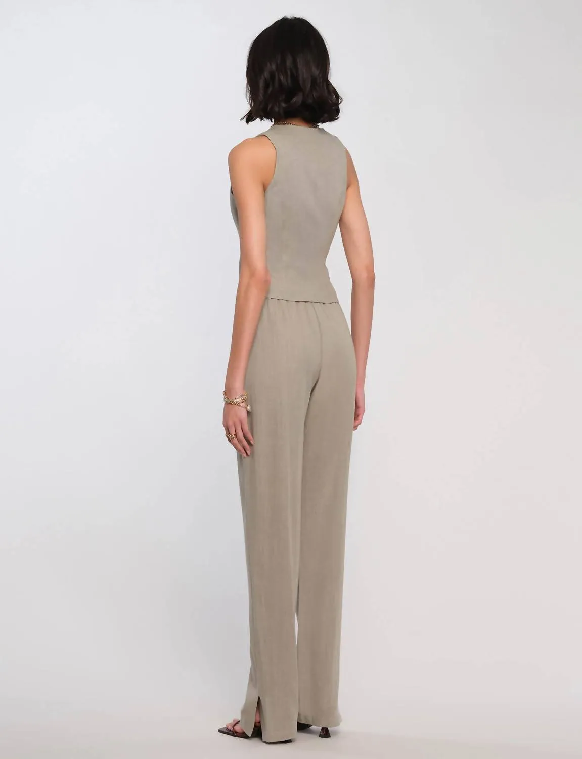 Carolyn Set In Grey