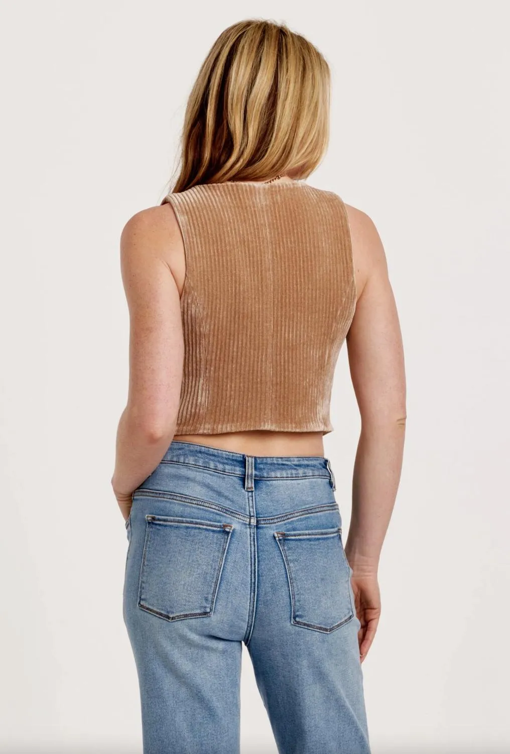 Cedric Chenille Button Up Vest In Toffee