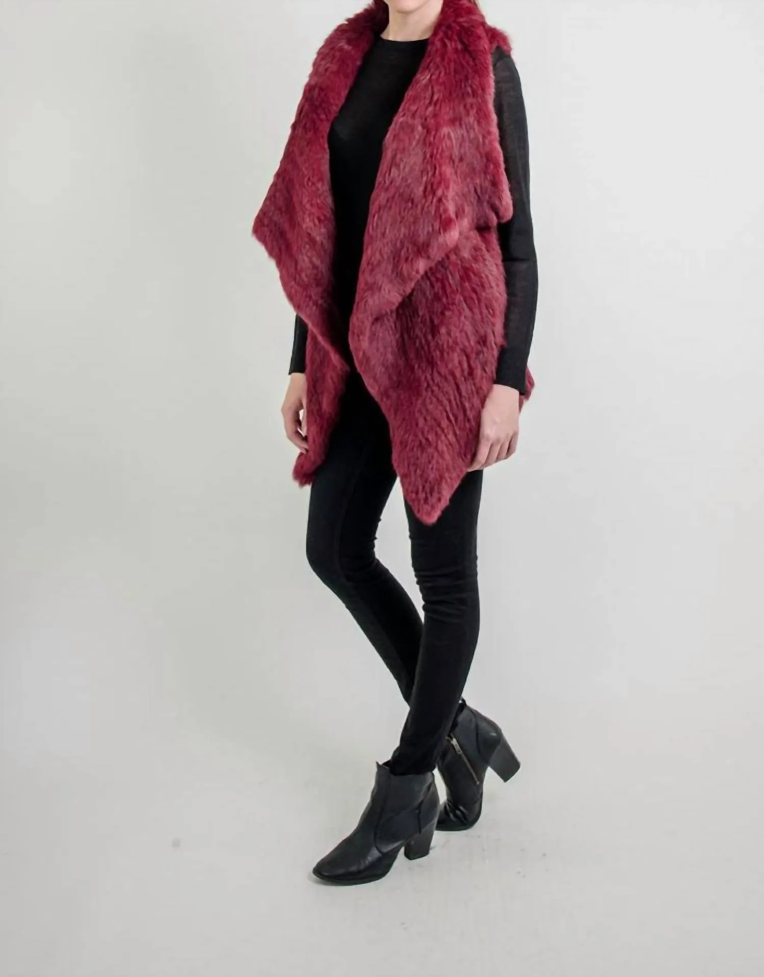 Chloe Genuine Rabbit Fur Vest In Wine