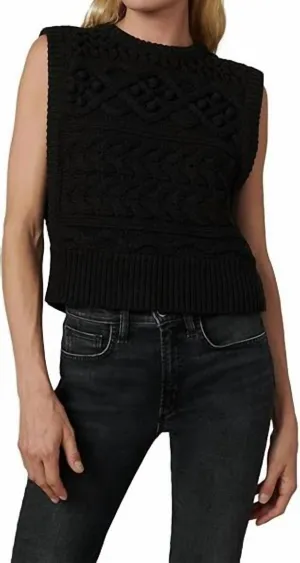 Clara Sweater Vest In Black