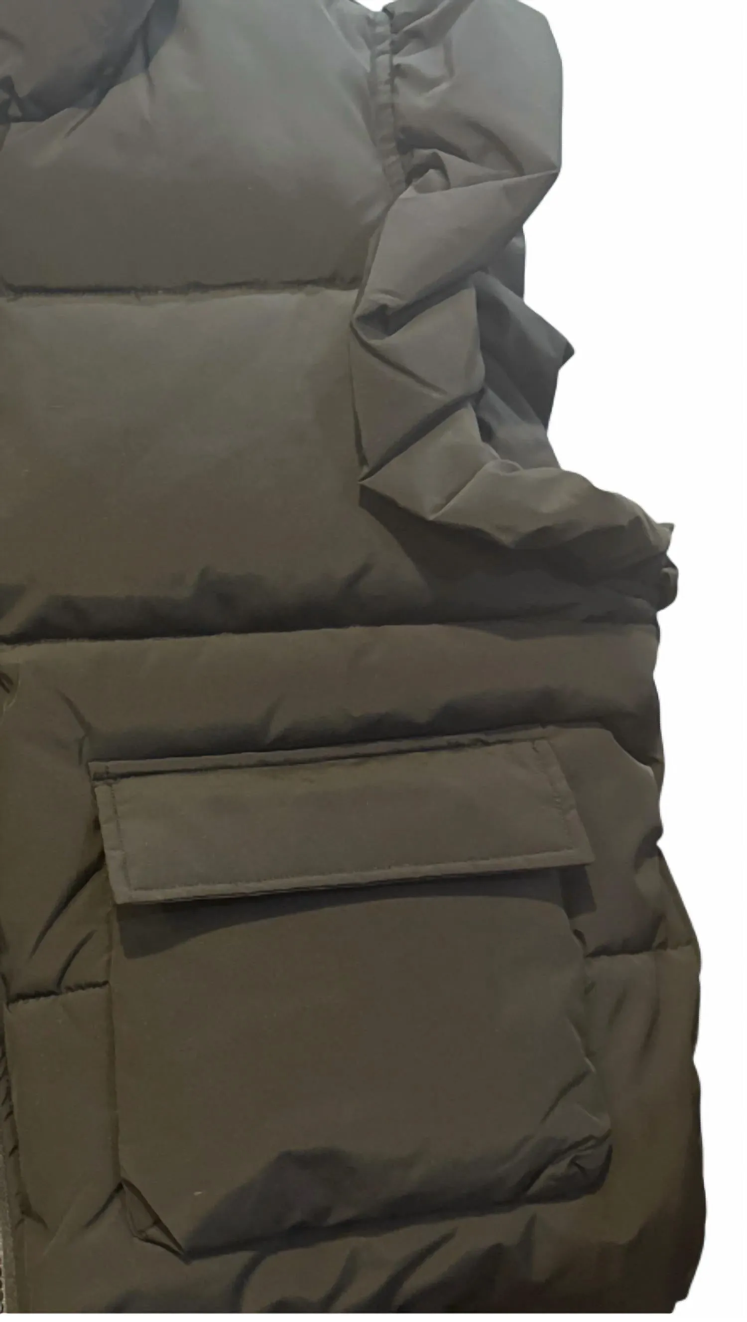 Core Valued Vest In Black