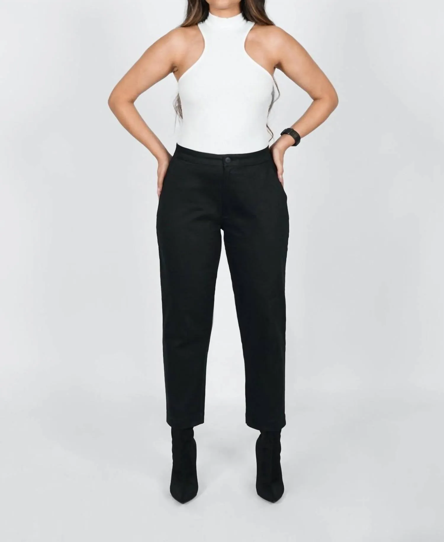 Crop Pant In Black