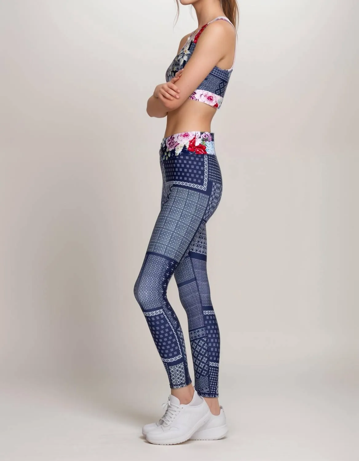 Cross Waistbad Active Legging In Multi