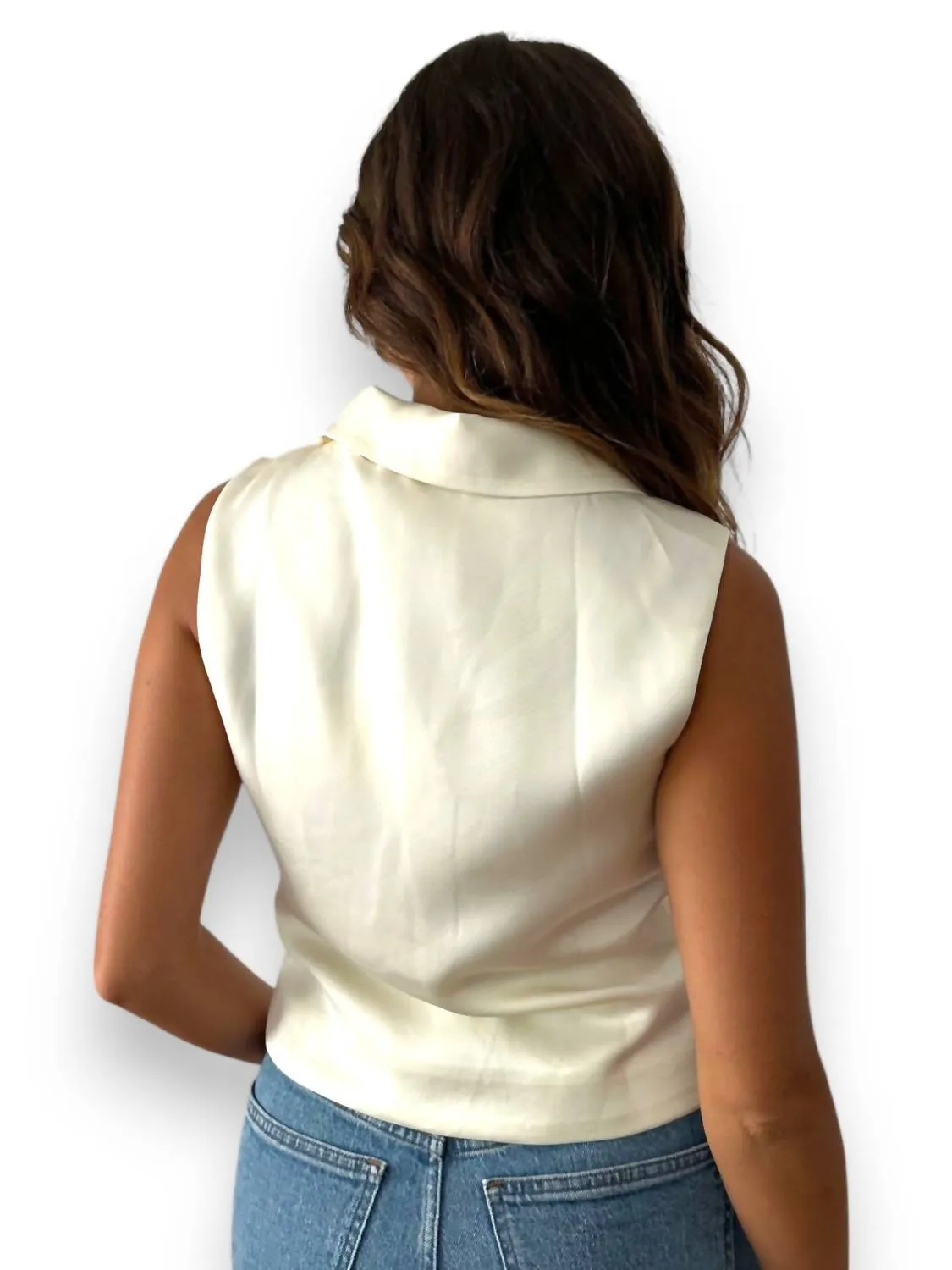 Ellie Satin Buttoned Sleeveless Vest Top In Cream