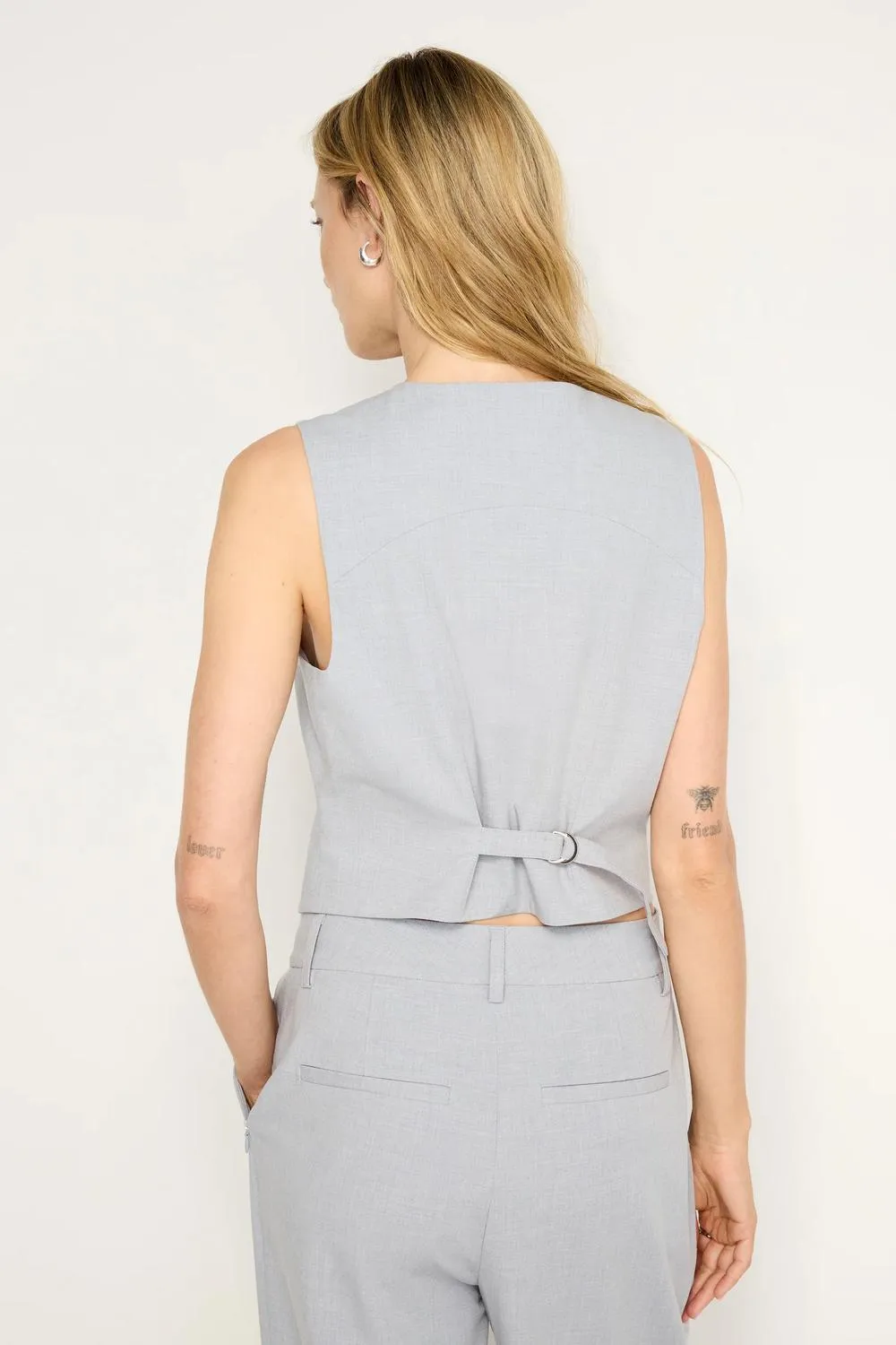 Essential Suiting Vest In Heather Grey001