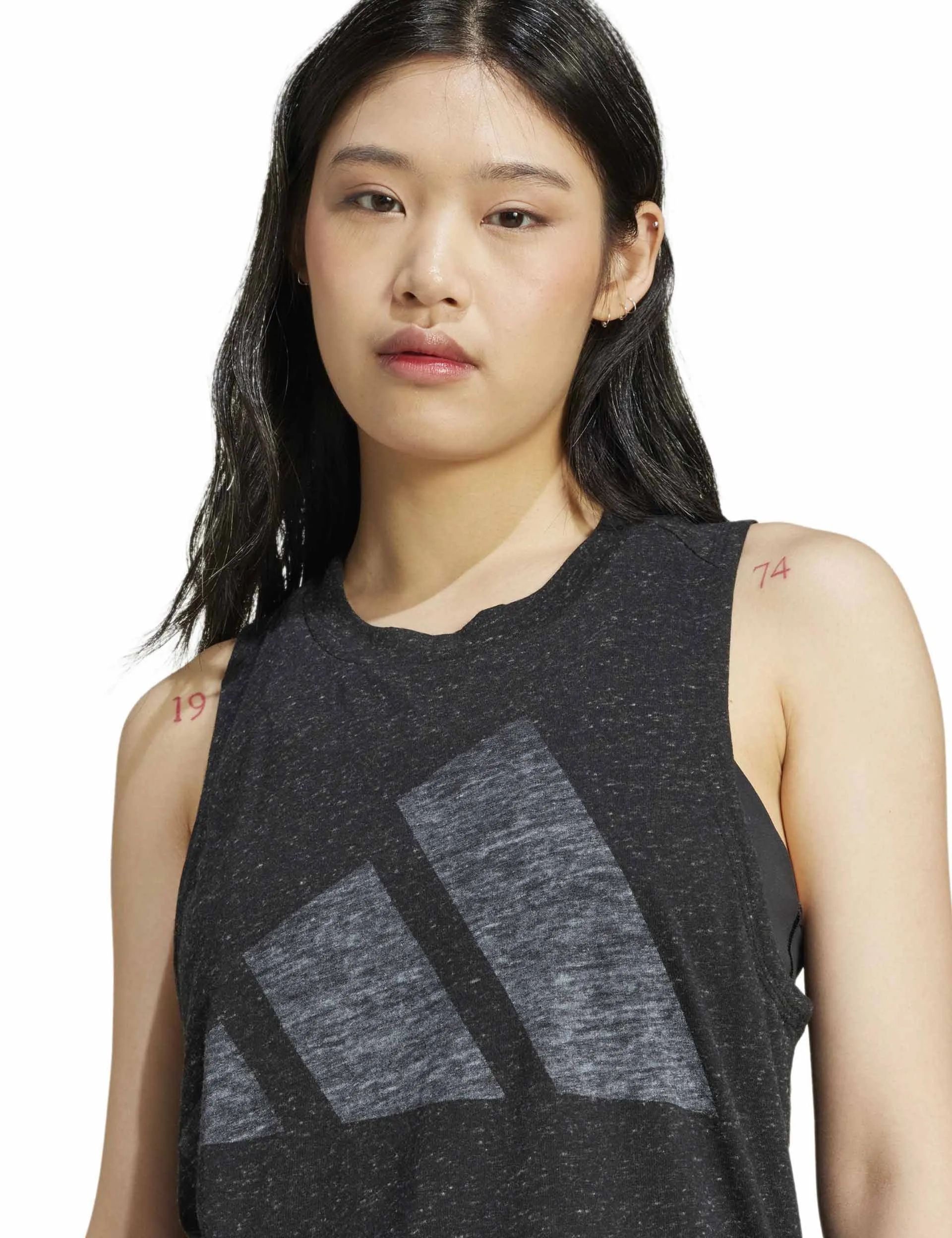 Essentials Winners Tank Top - Black/White