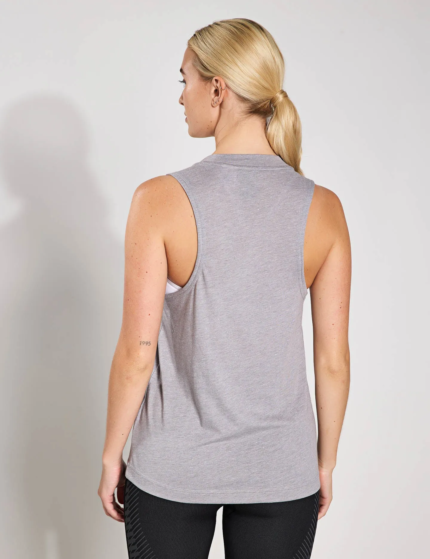 Essentials Winners Tank Top - Solid Grey/Black