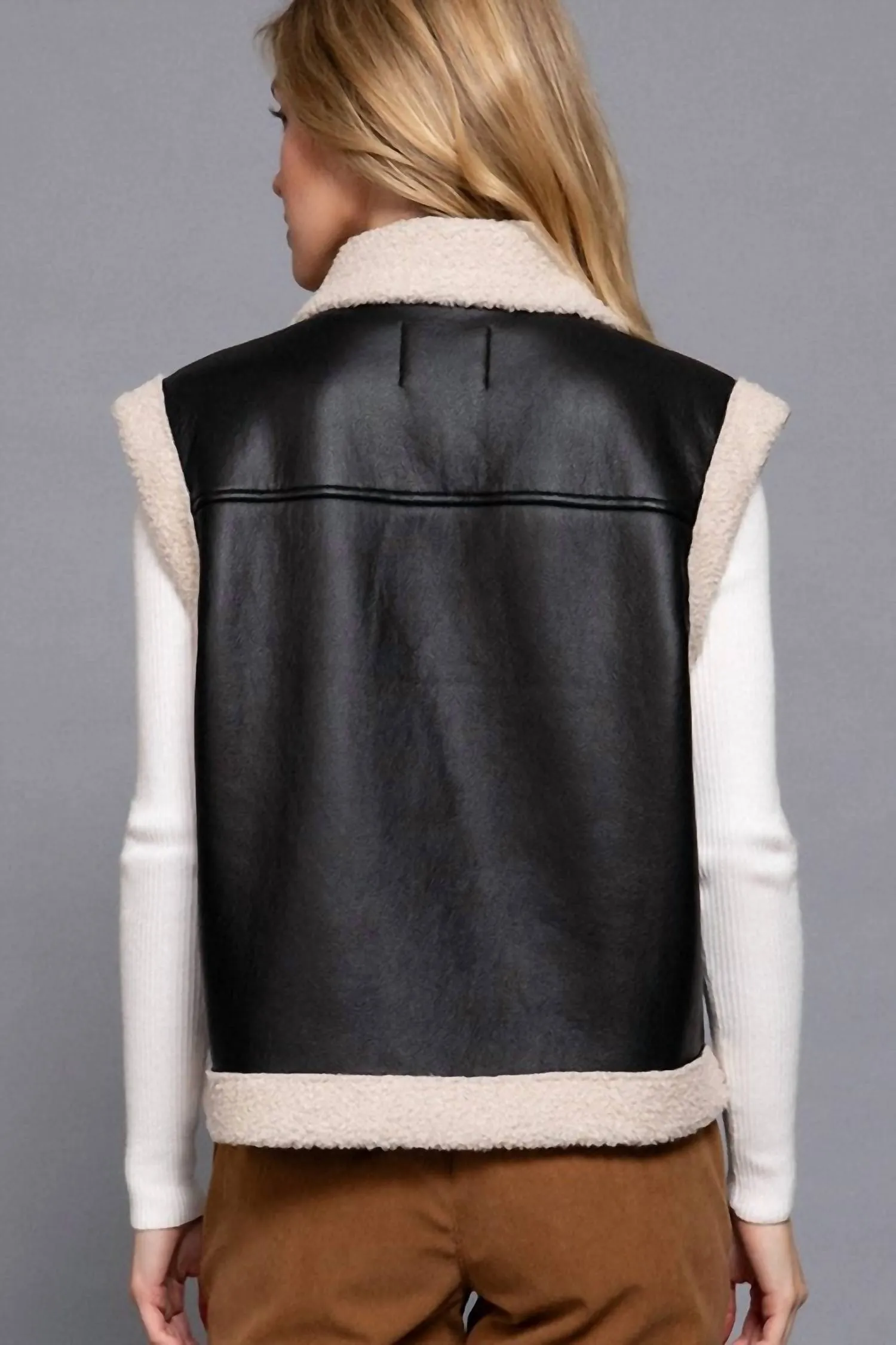 Faux Leather Inner Fur Vest In Black