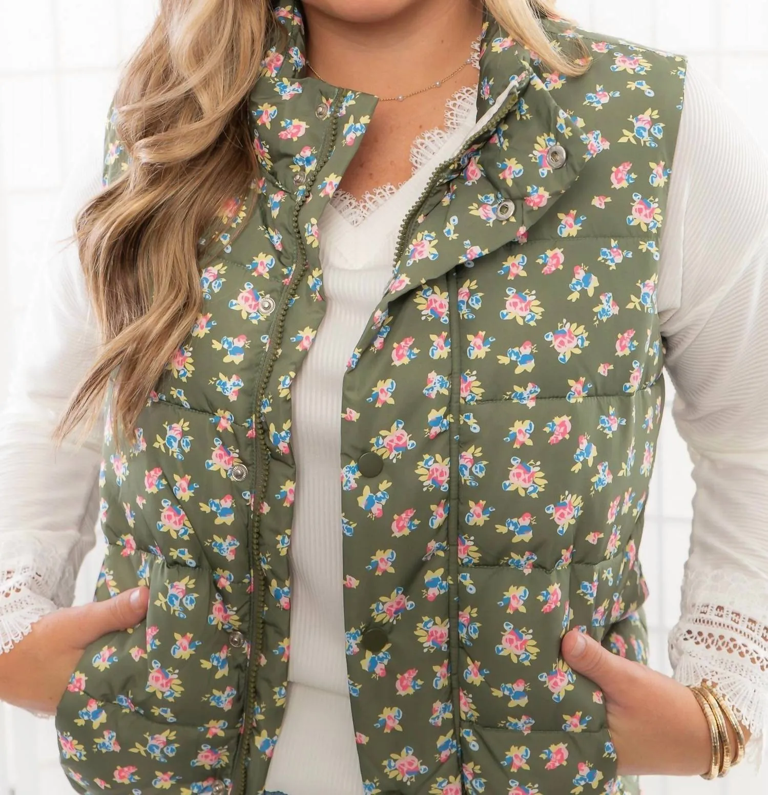 Floral Puffer Vest In Olive