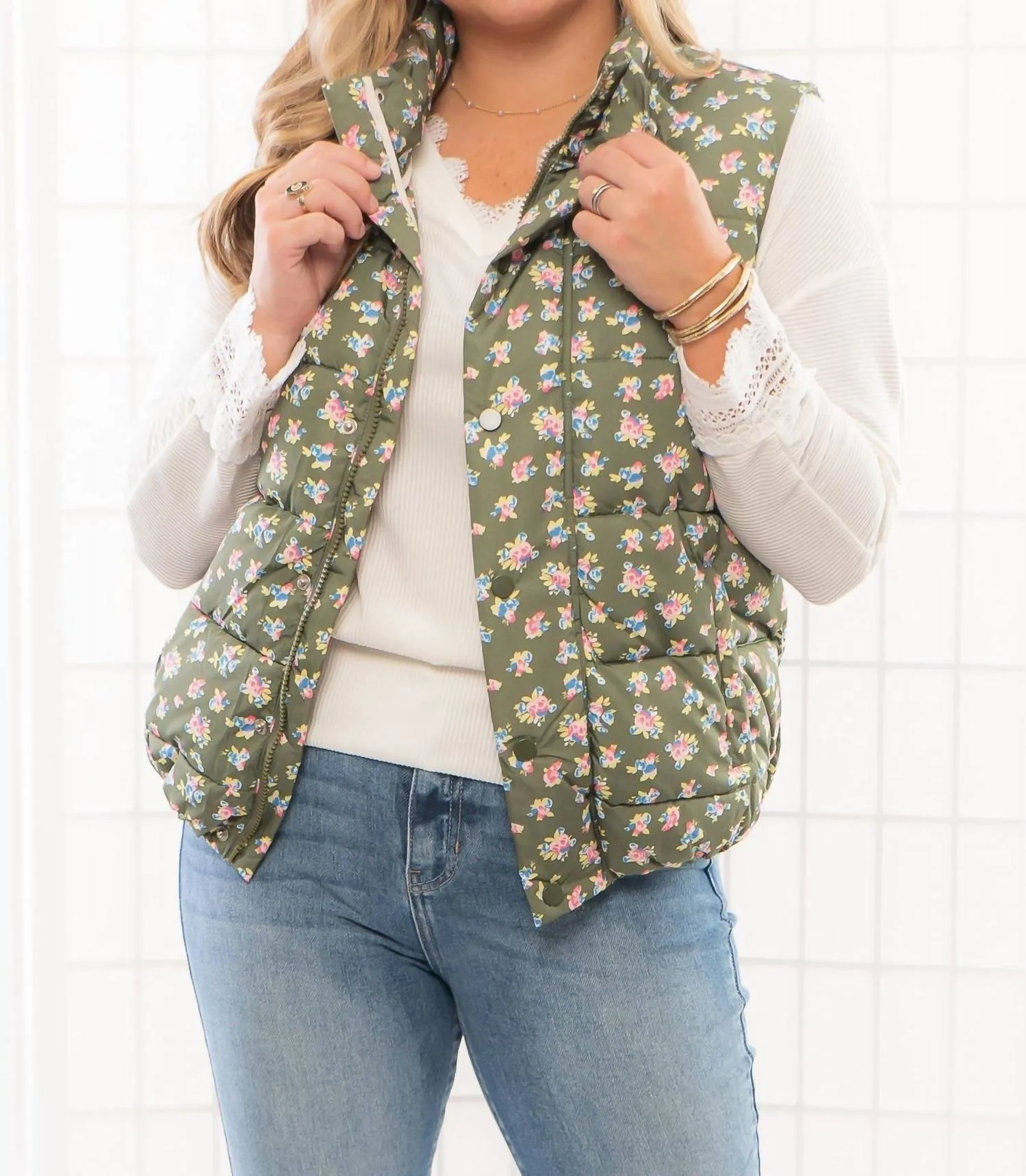 Floral Puffer Vest In Olive