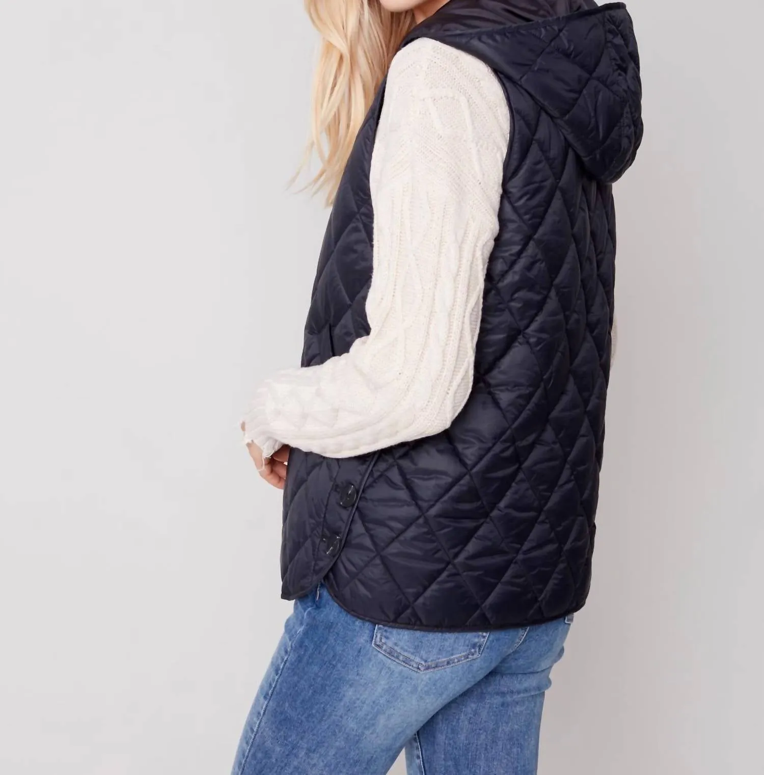 Hooded Puffer Vest In Black