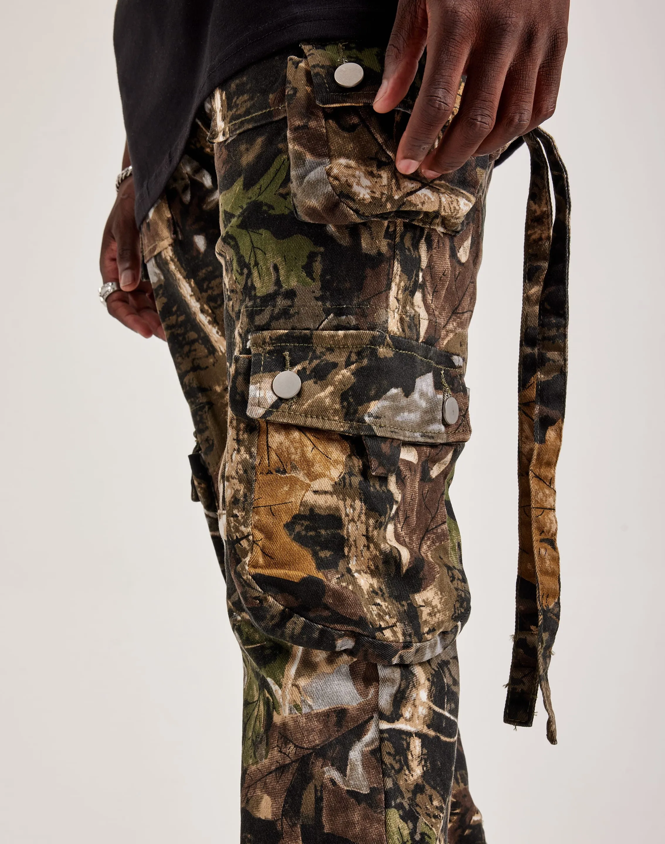 MNML Cargo Pants