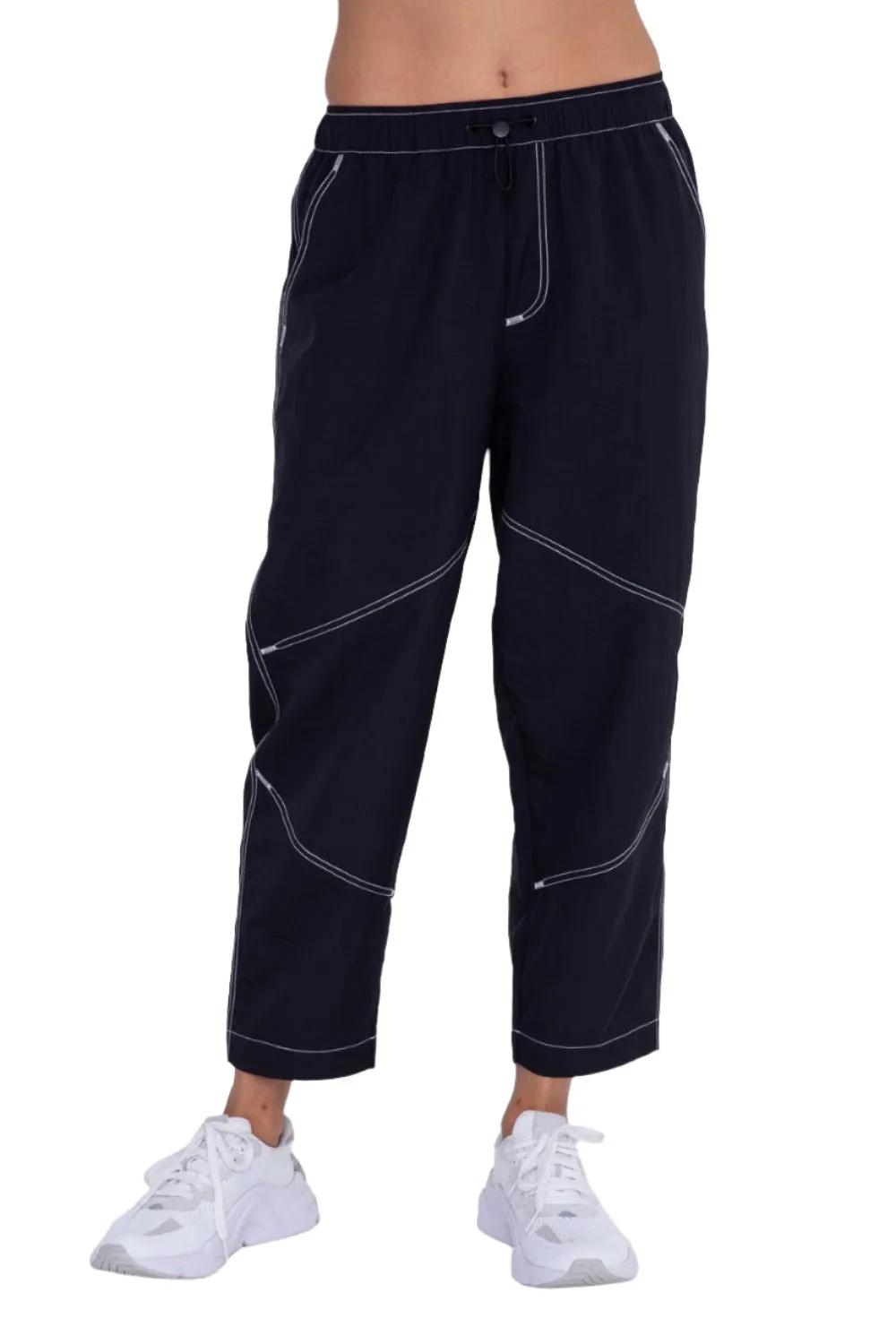 Mono B Oversized Nylon Pants AP7133