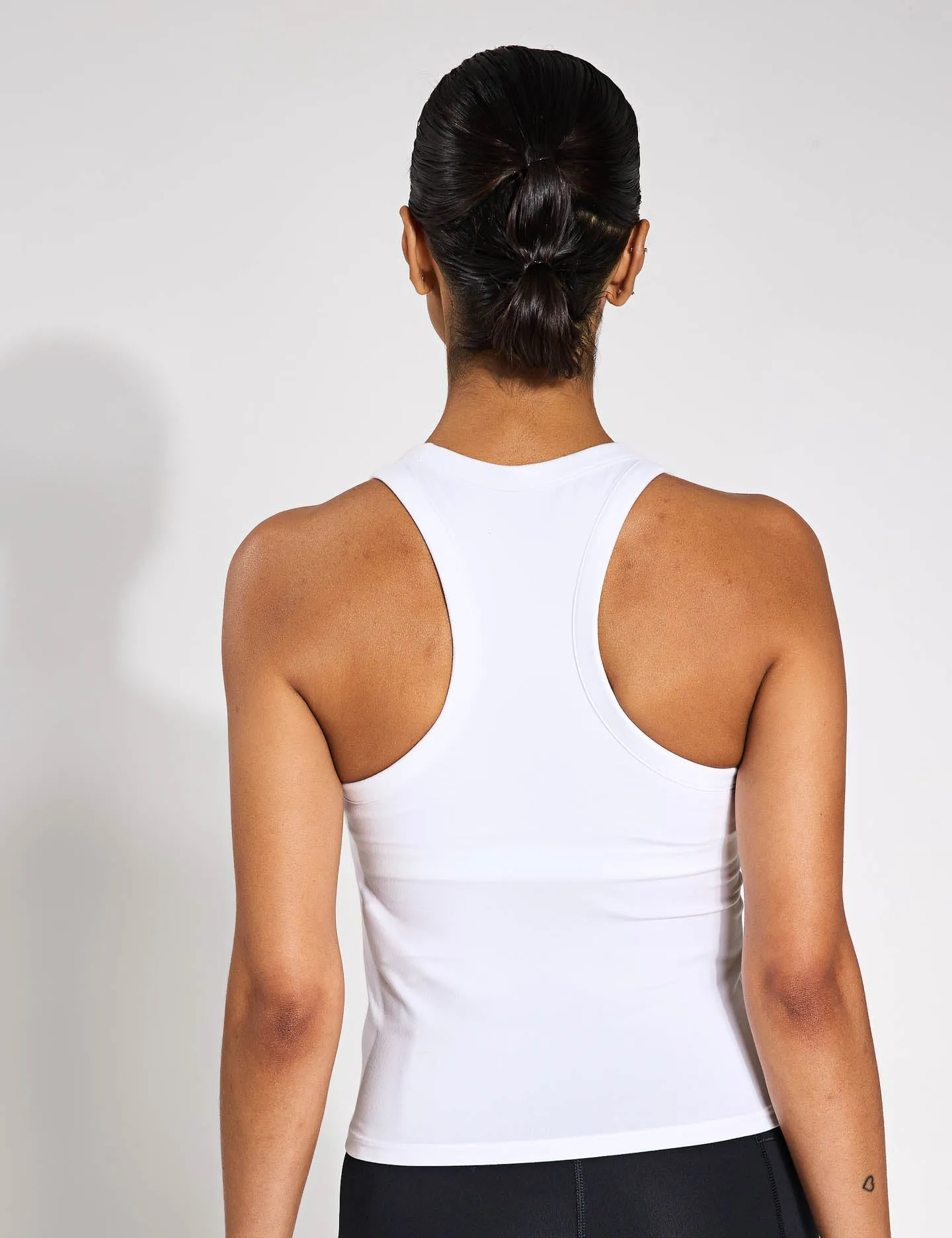 Motion High Neck Tank - White/Black