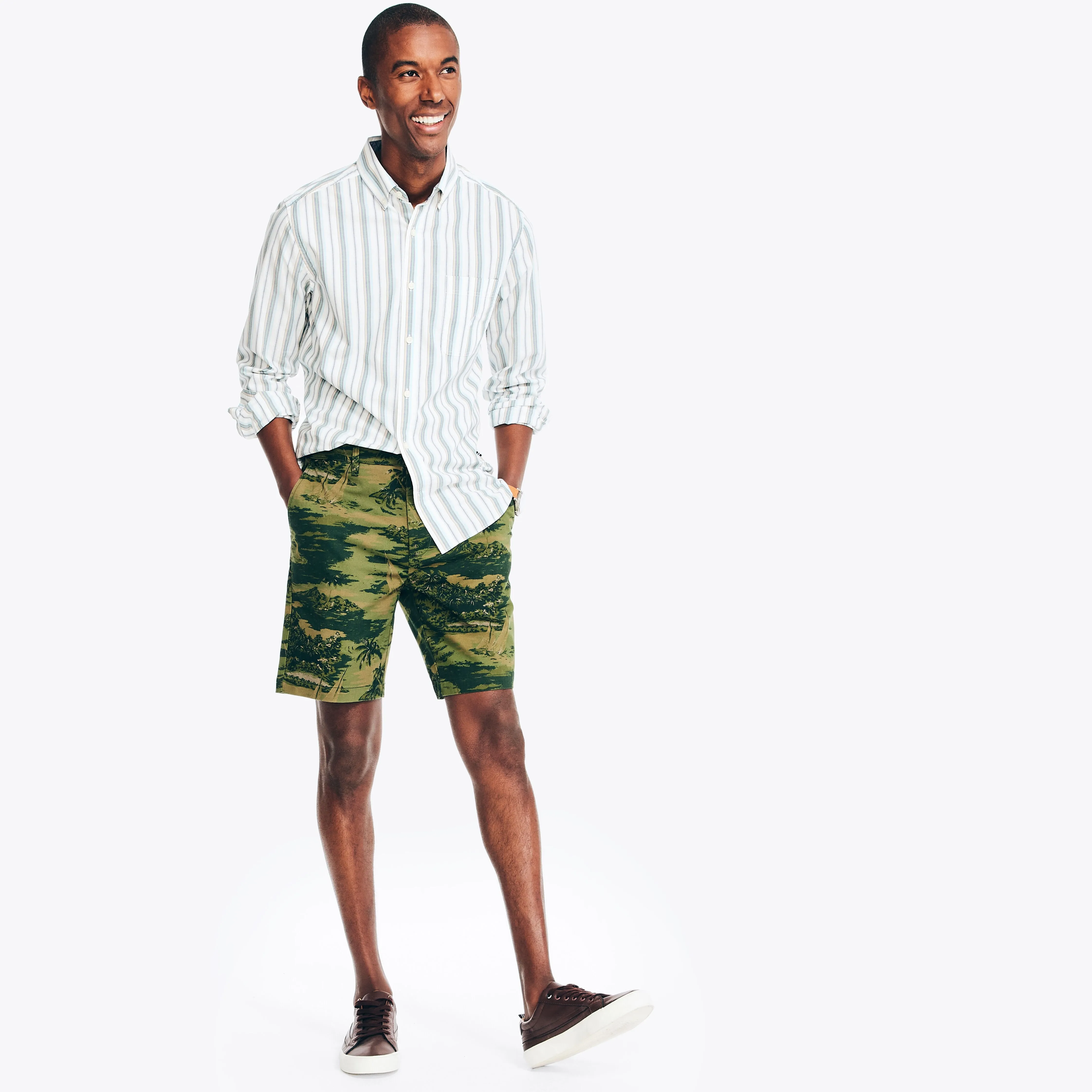 Nautica Mens 8.5" Printed Deck Short
