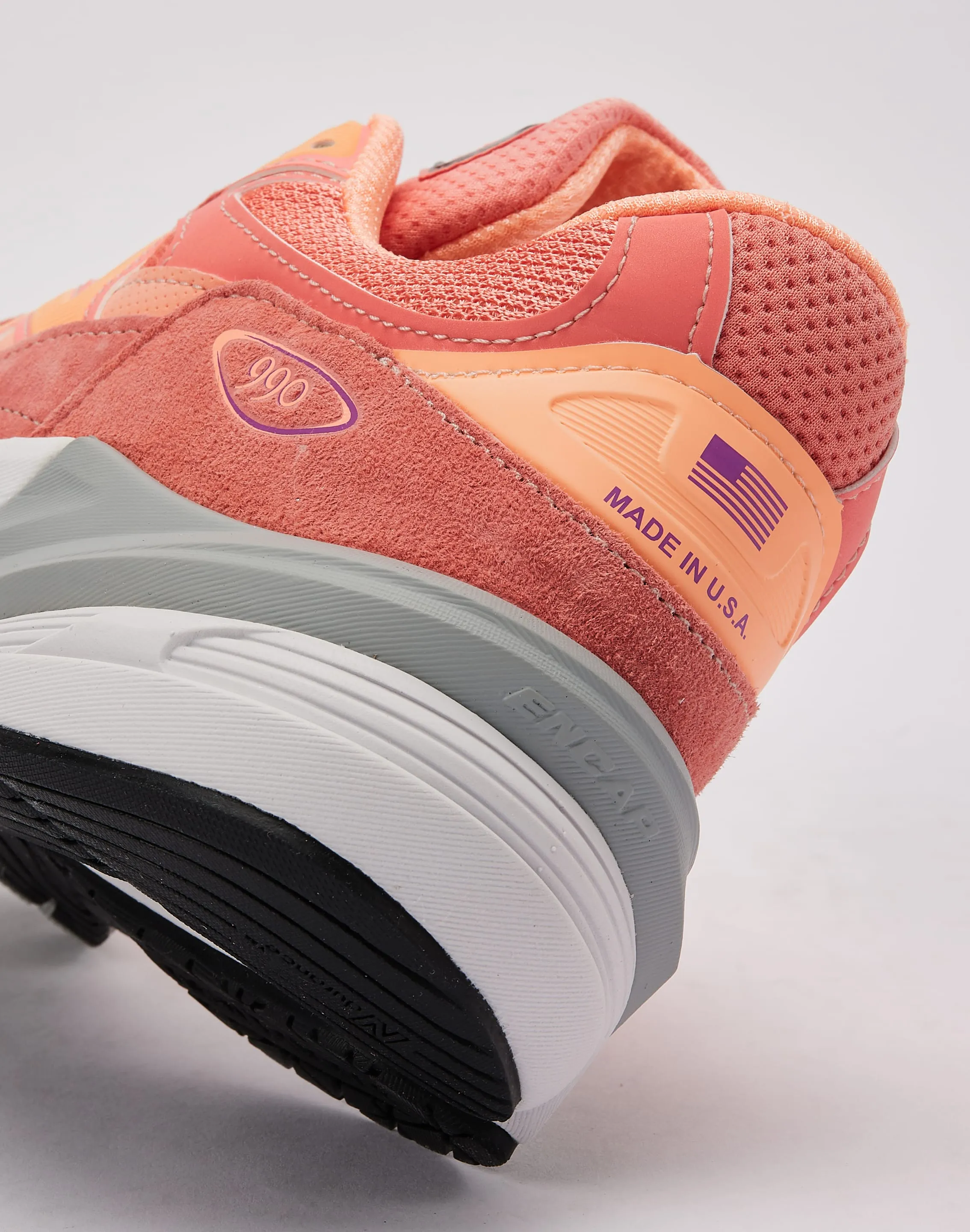 New Balance MADE In USA 990v6