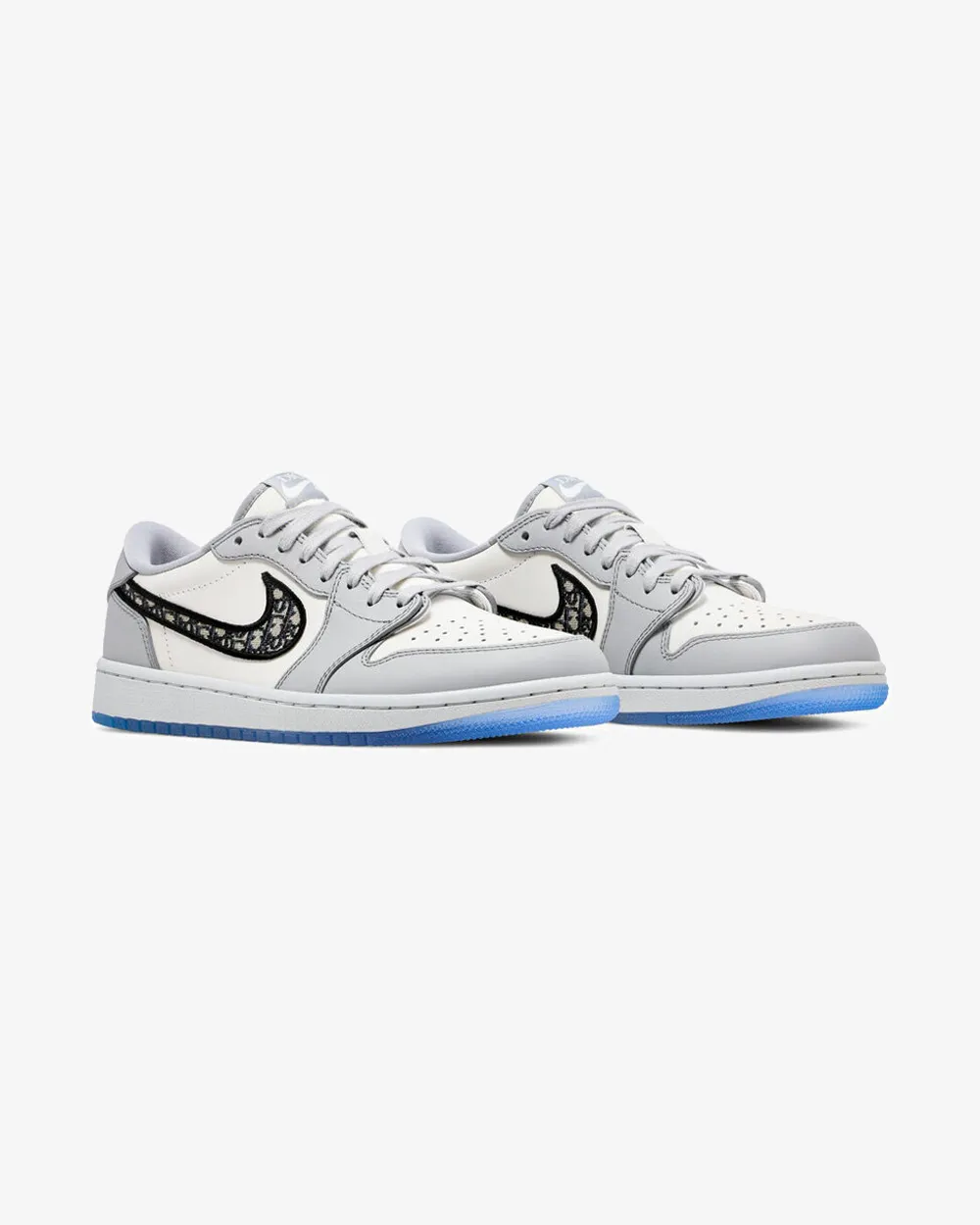 NIKE AIR JORDAN1 LOW DIOR
