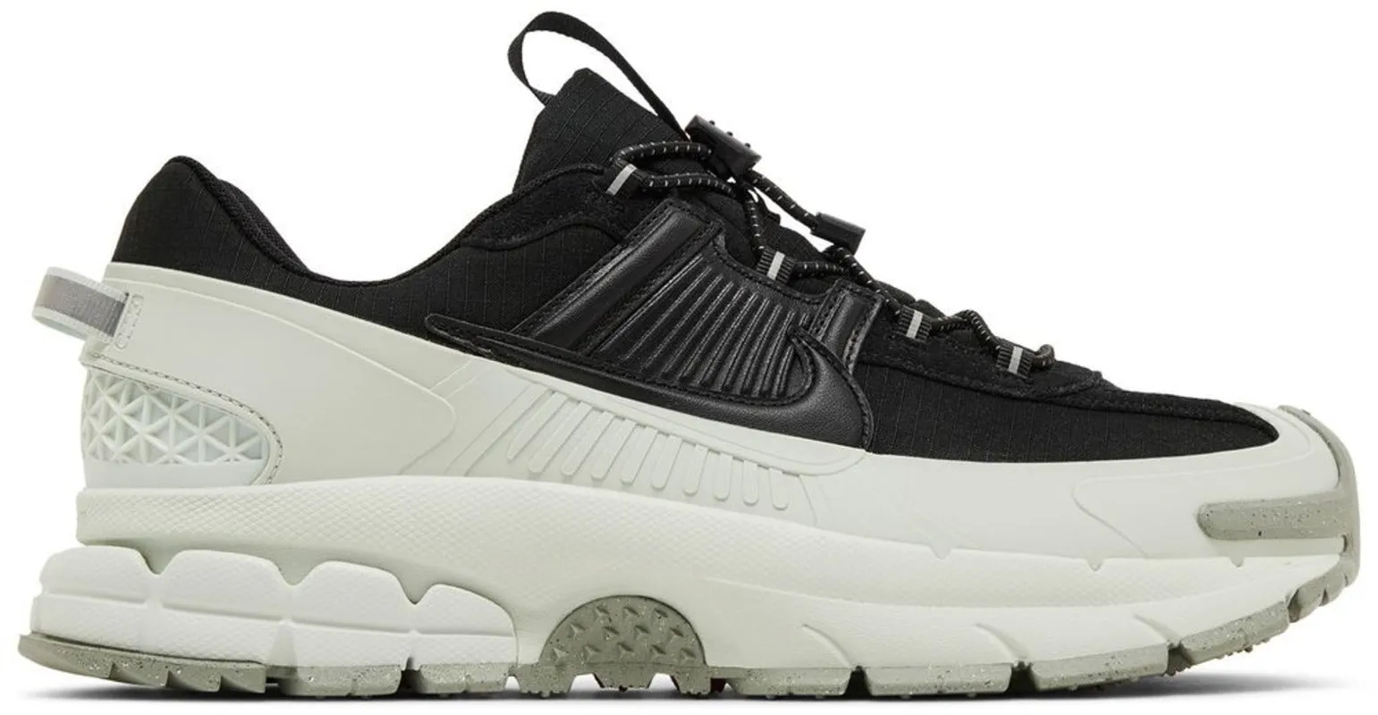Nike Zoom Vomero 5 Roam Black Light Silver