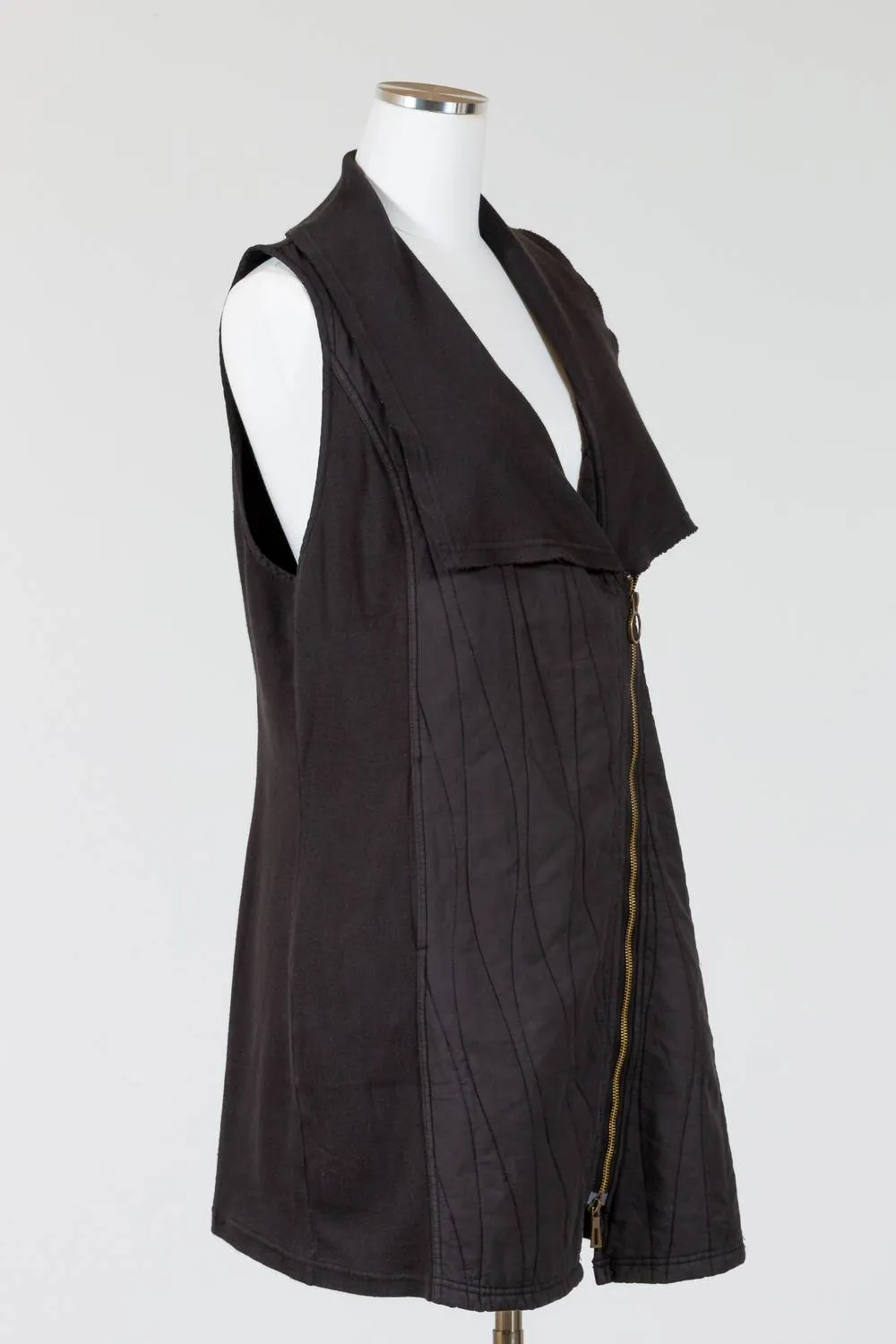 Oldrich Quilted Vest In Black