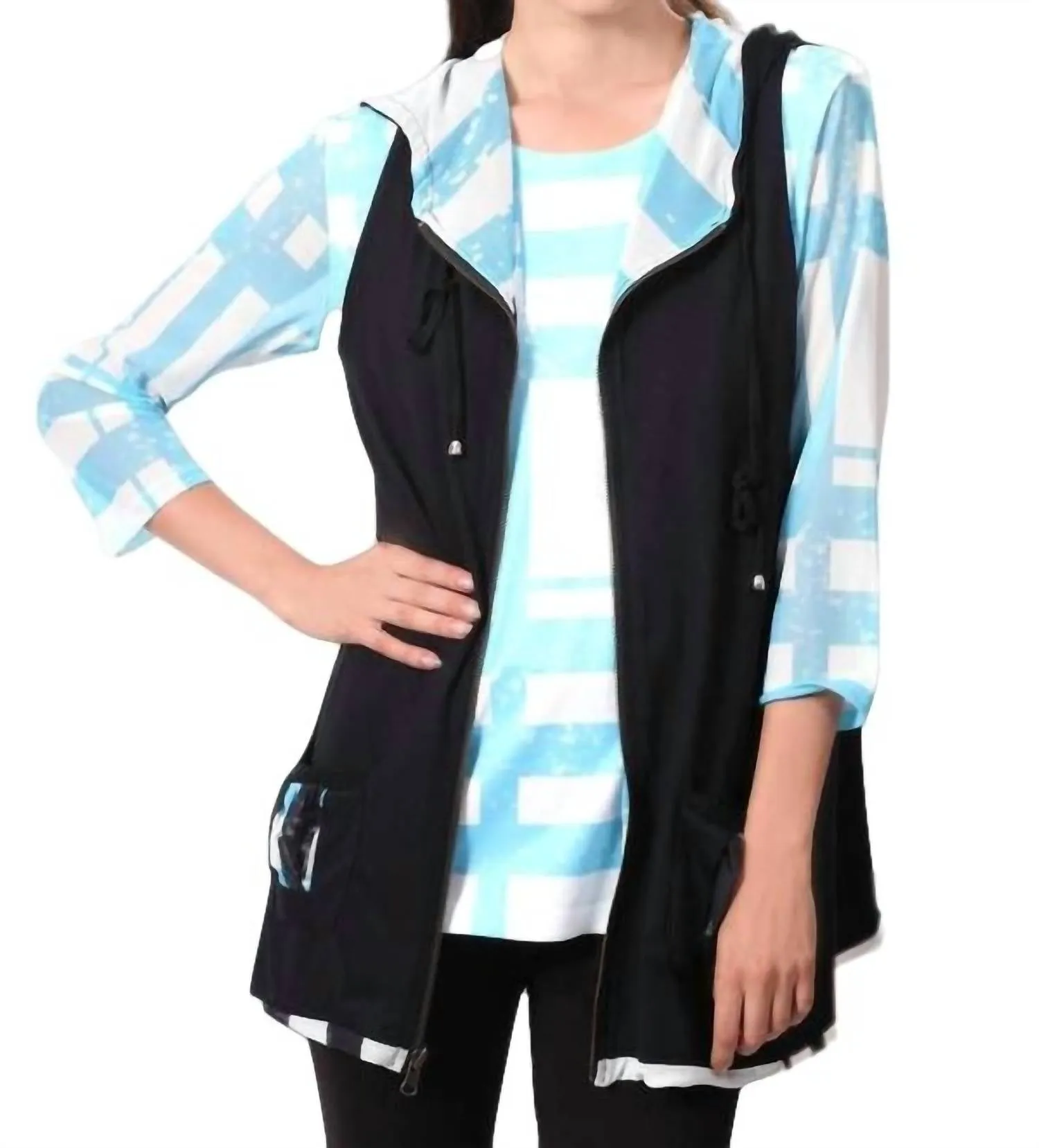 On The Grid Hooded Vest In Black/aqua