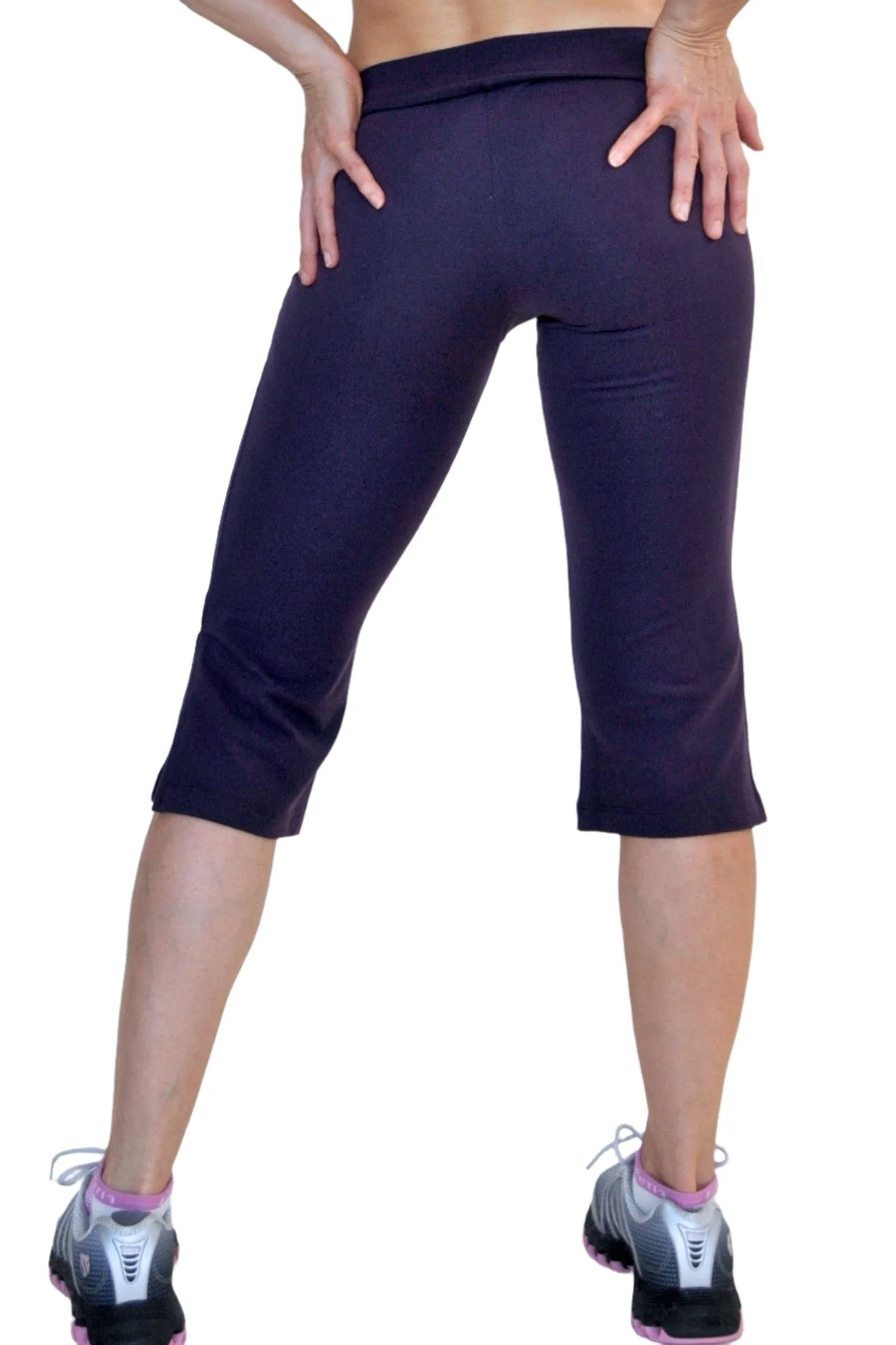 One Step Ahead Brushed Supplex Loose V-Front Capri 295