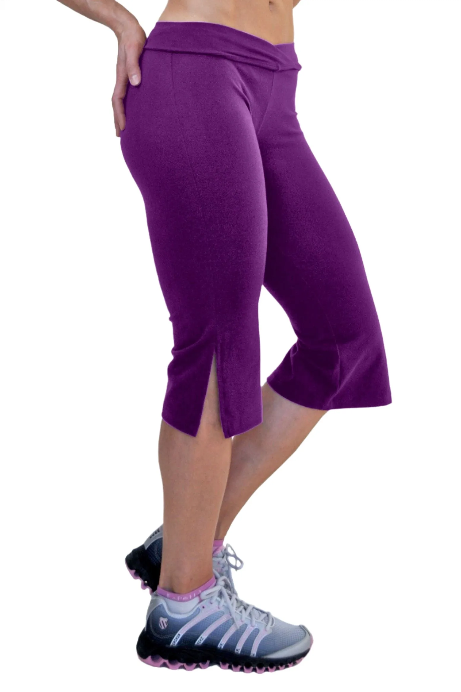 One Step Ahead Brushed Supplex Loose V-Front Capri 295