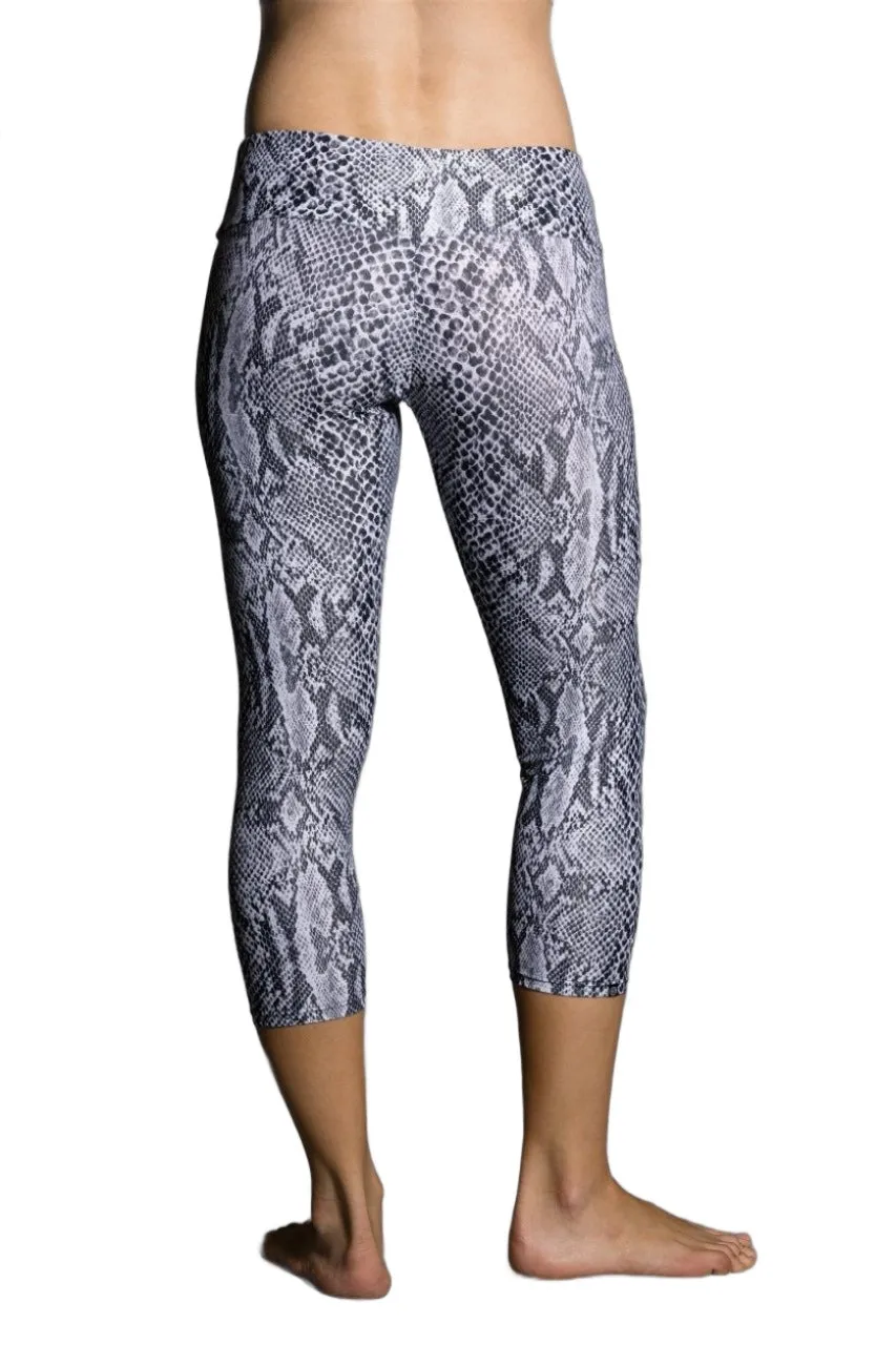 Onzie Hot Yoga Capri 202