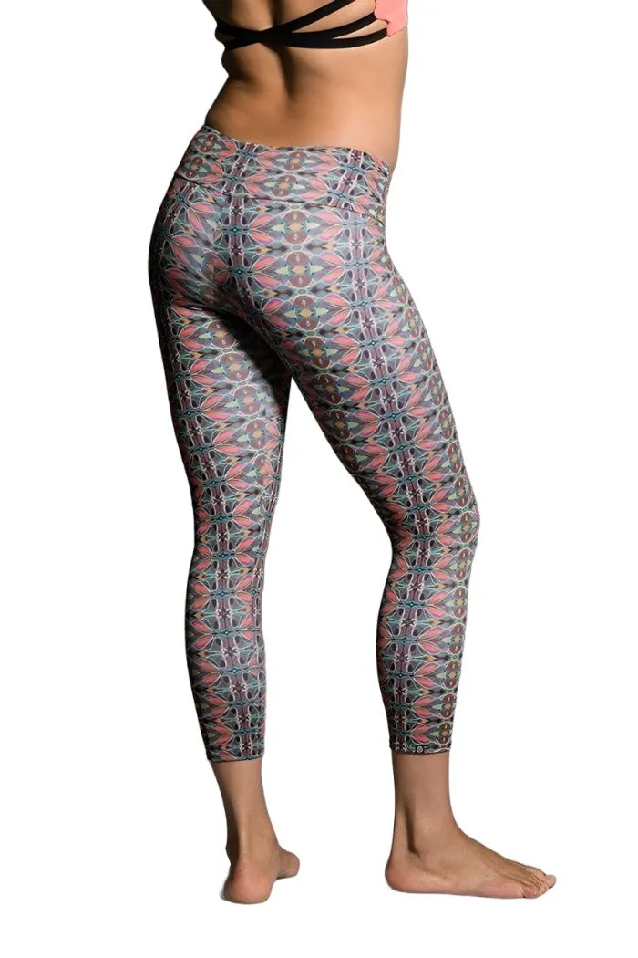 Onzie Hot Yoga Capri 202
