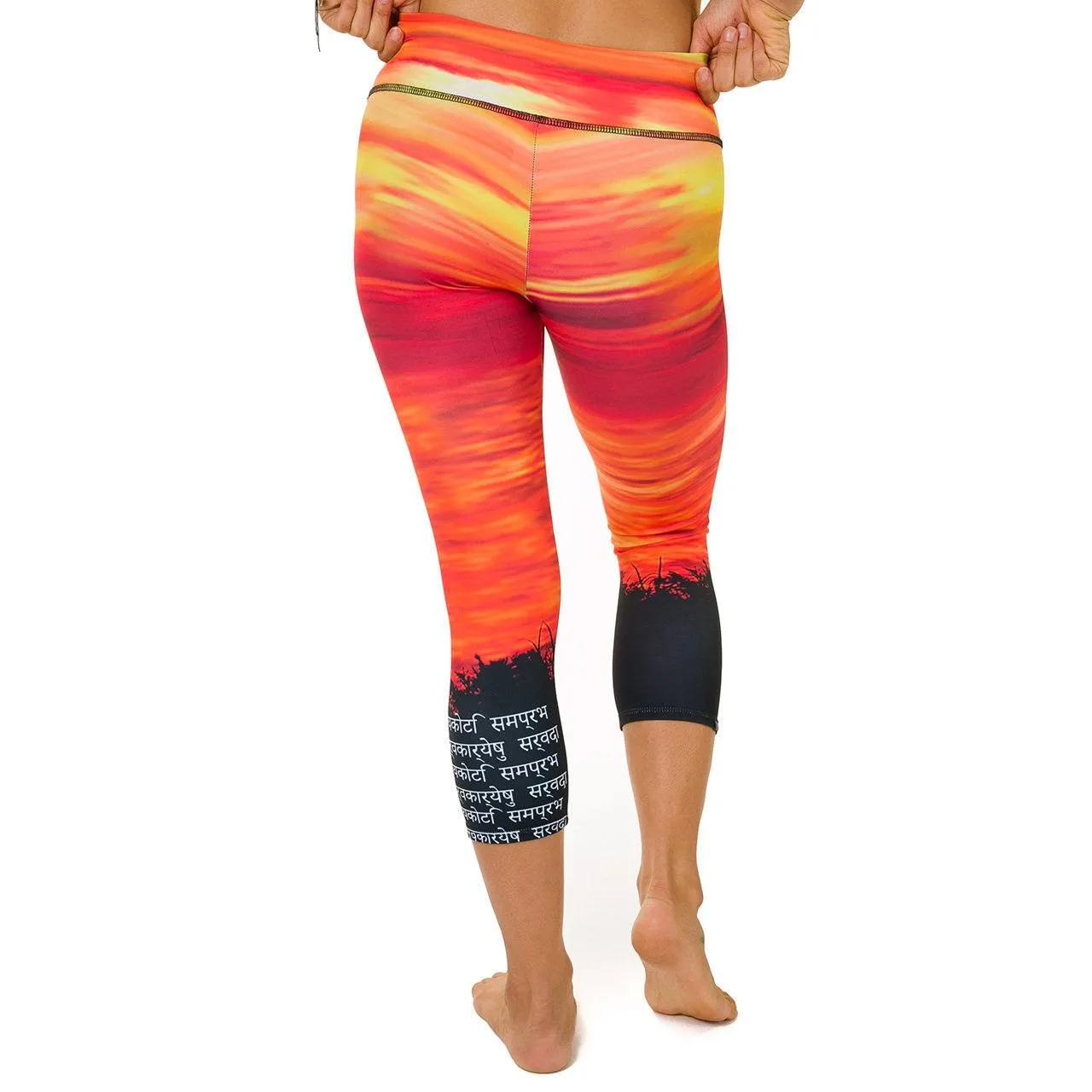 Onzie Hot Yoga Graphic Capri 241