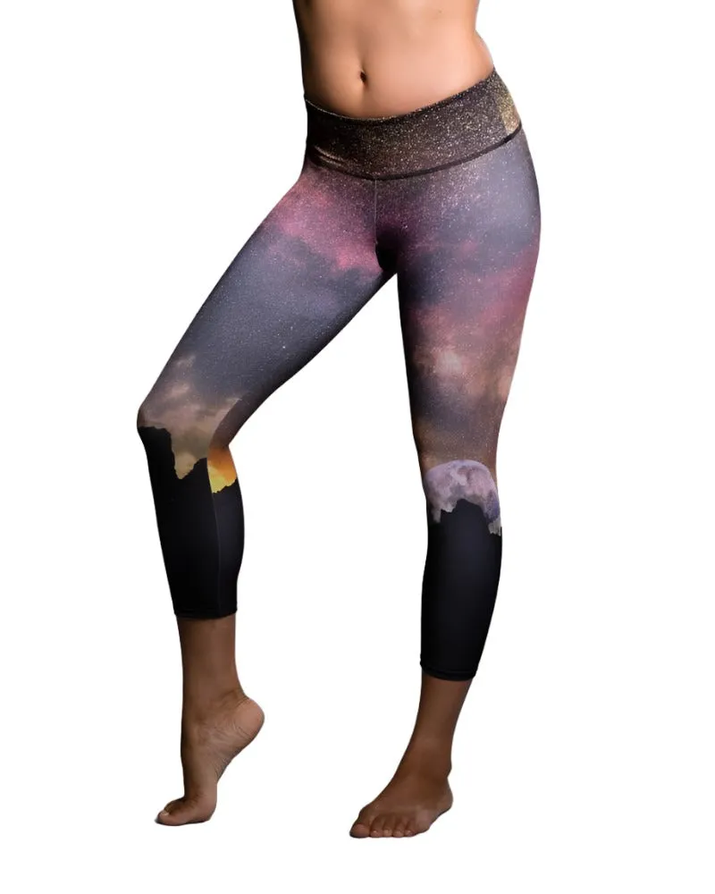 Onzie Hot Yoga Graphic Capri 241