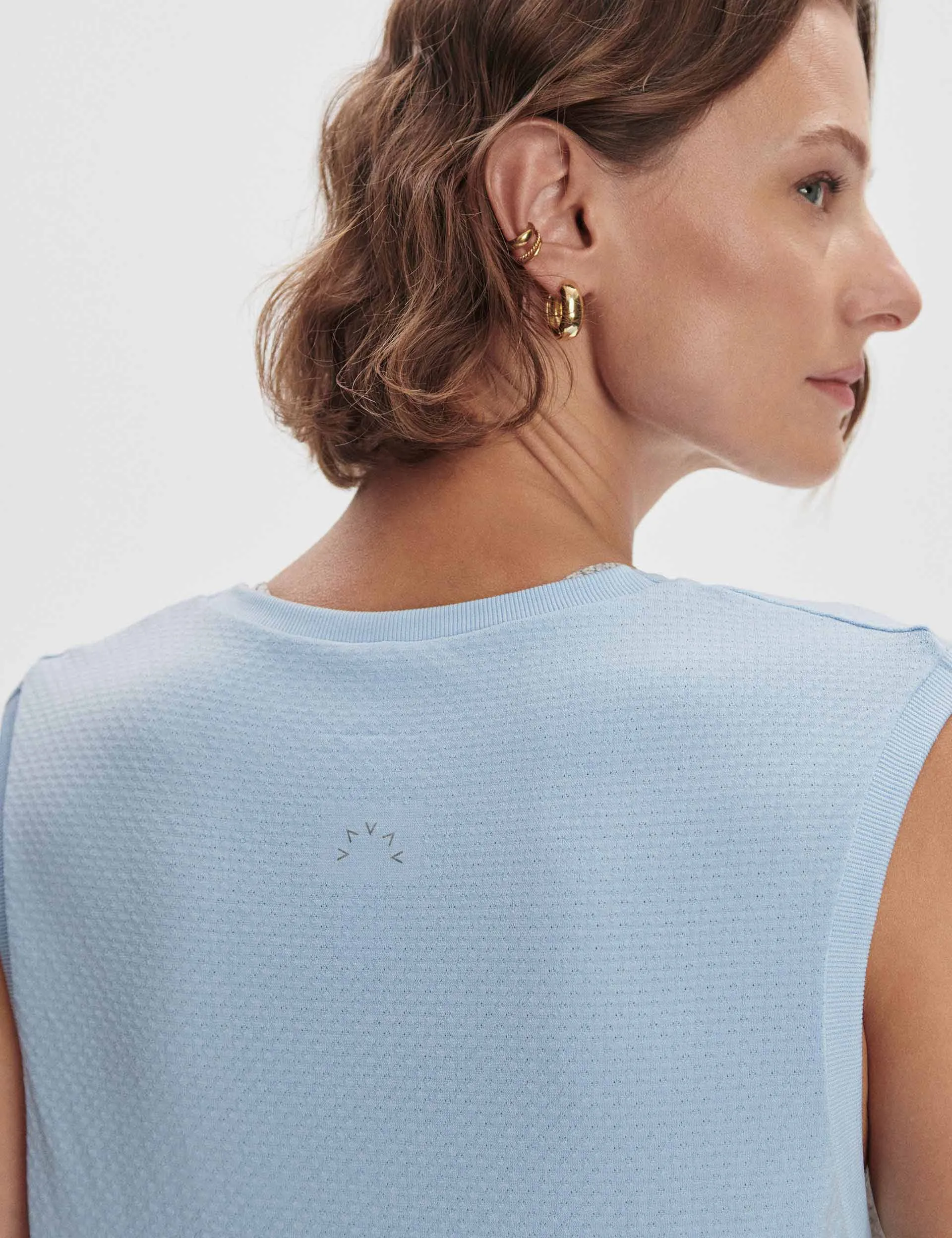 Page Seamless Crop Tank - Cashmere Blue