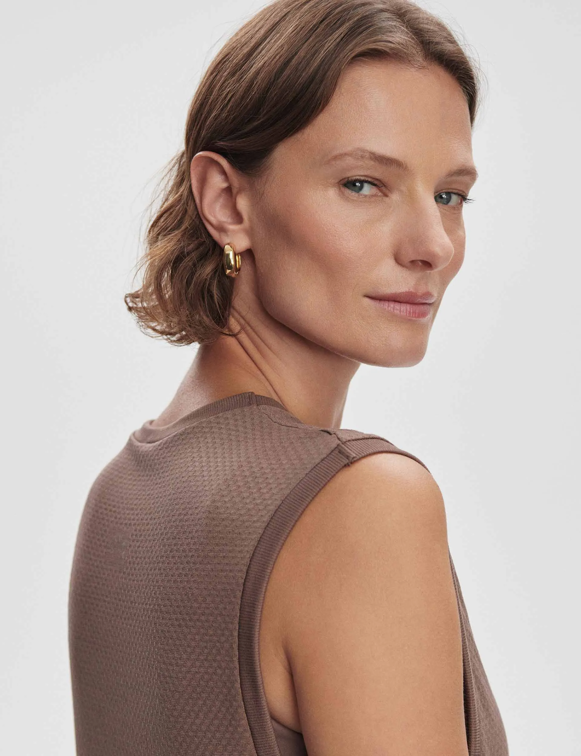 Page Seamless Crop Tank - Deep Taupe