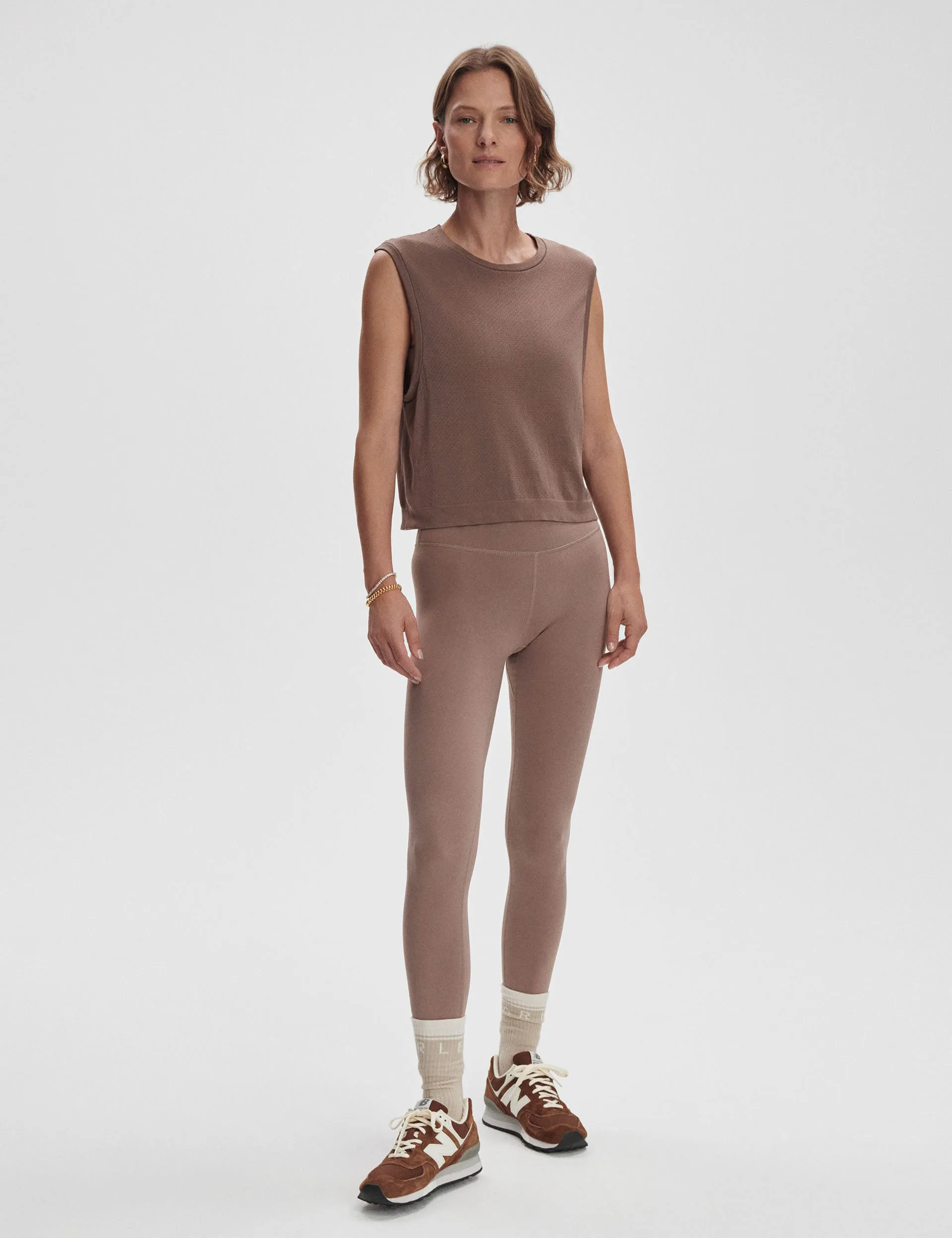 Page Seamless Crop Tank - Deep Taupe