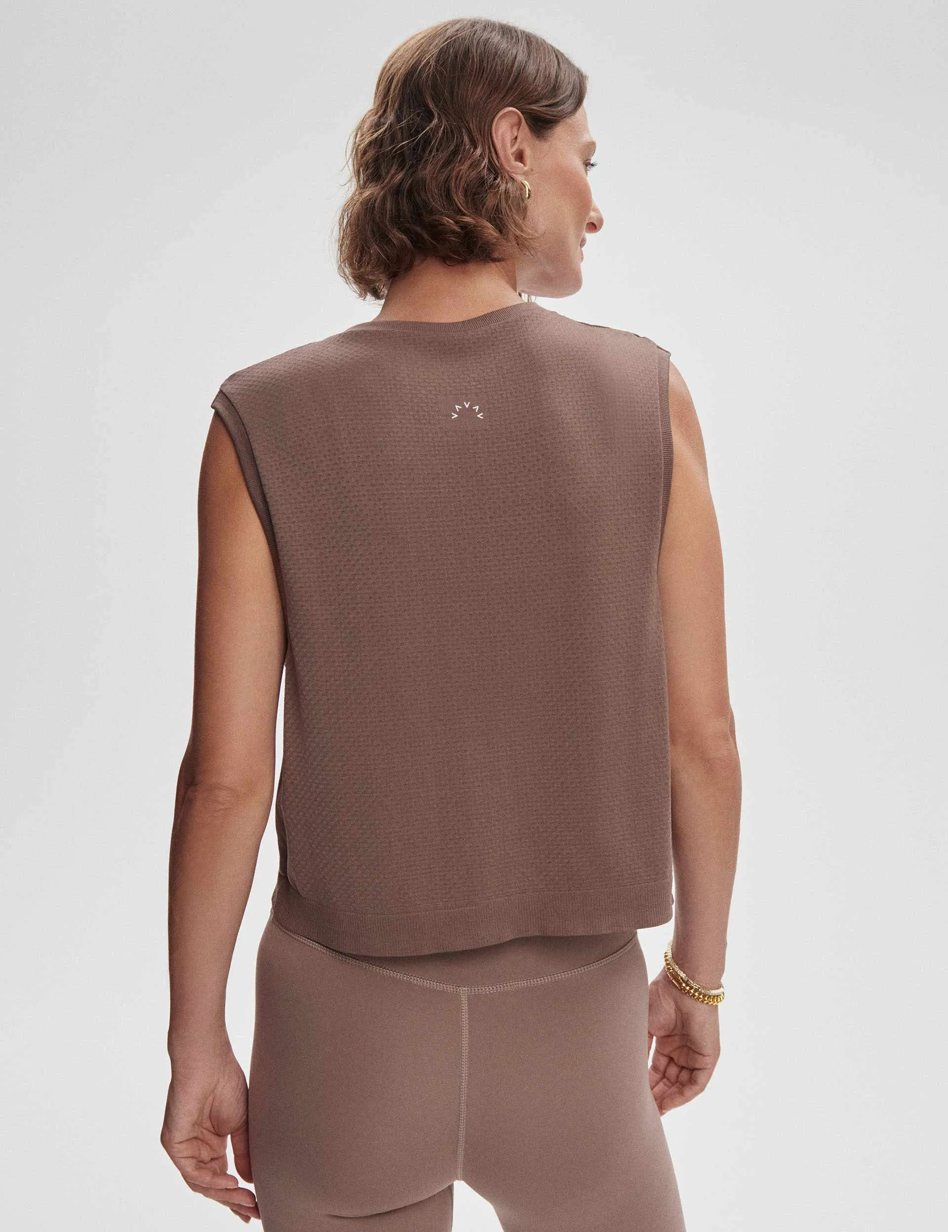 Page Seamless Crop Tank - Deep Taupe