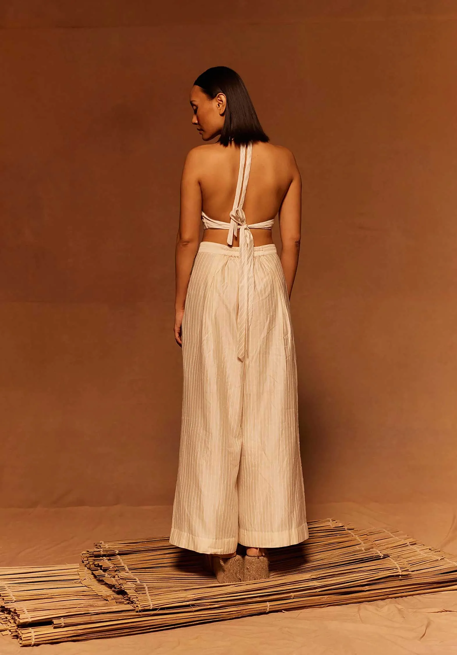 Pants Shunkan Pleated Ivory