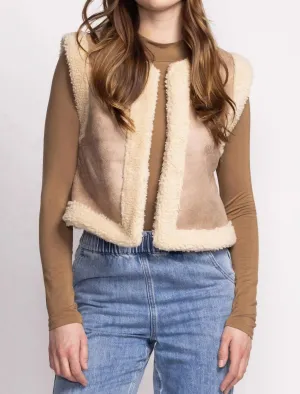 Phoebe Vest In Beige