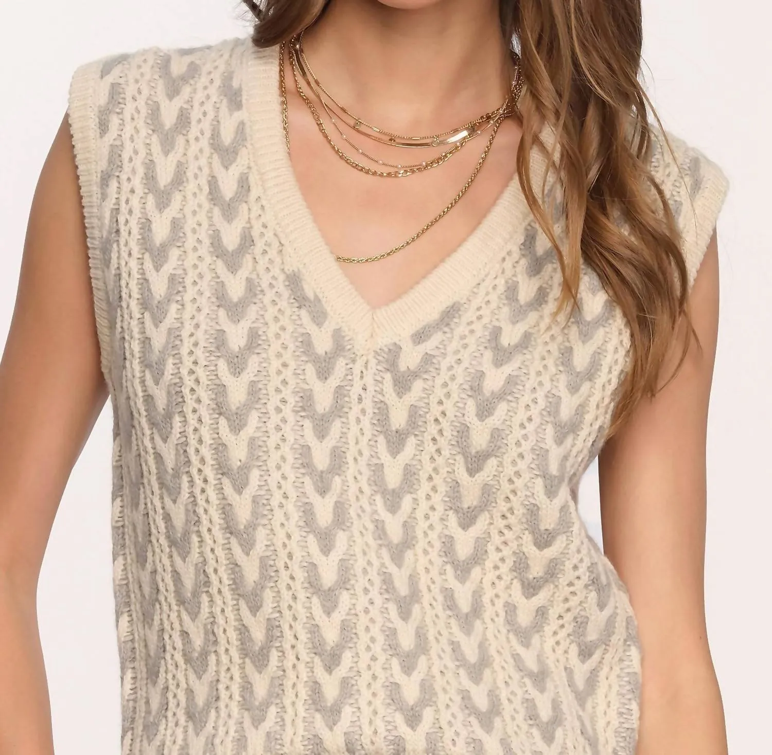 Phoenix Vest In Ivory