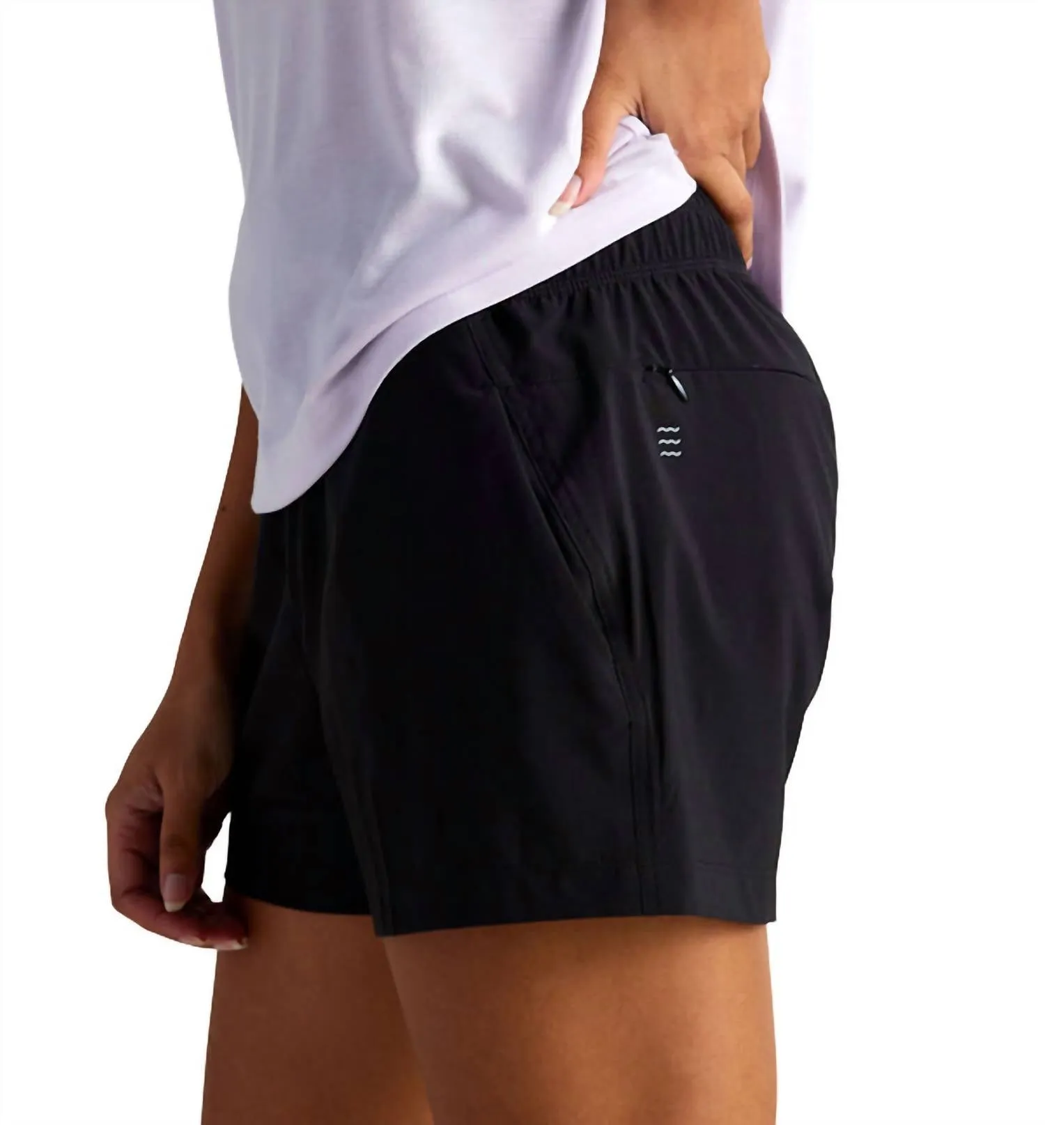 Pull-On Breeze Short In Black