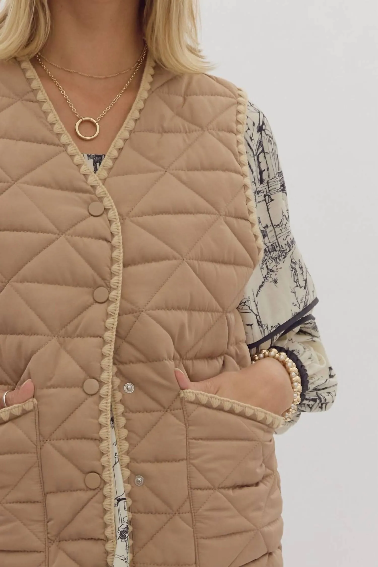 Quilted Button Up Vest In Light Camel