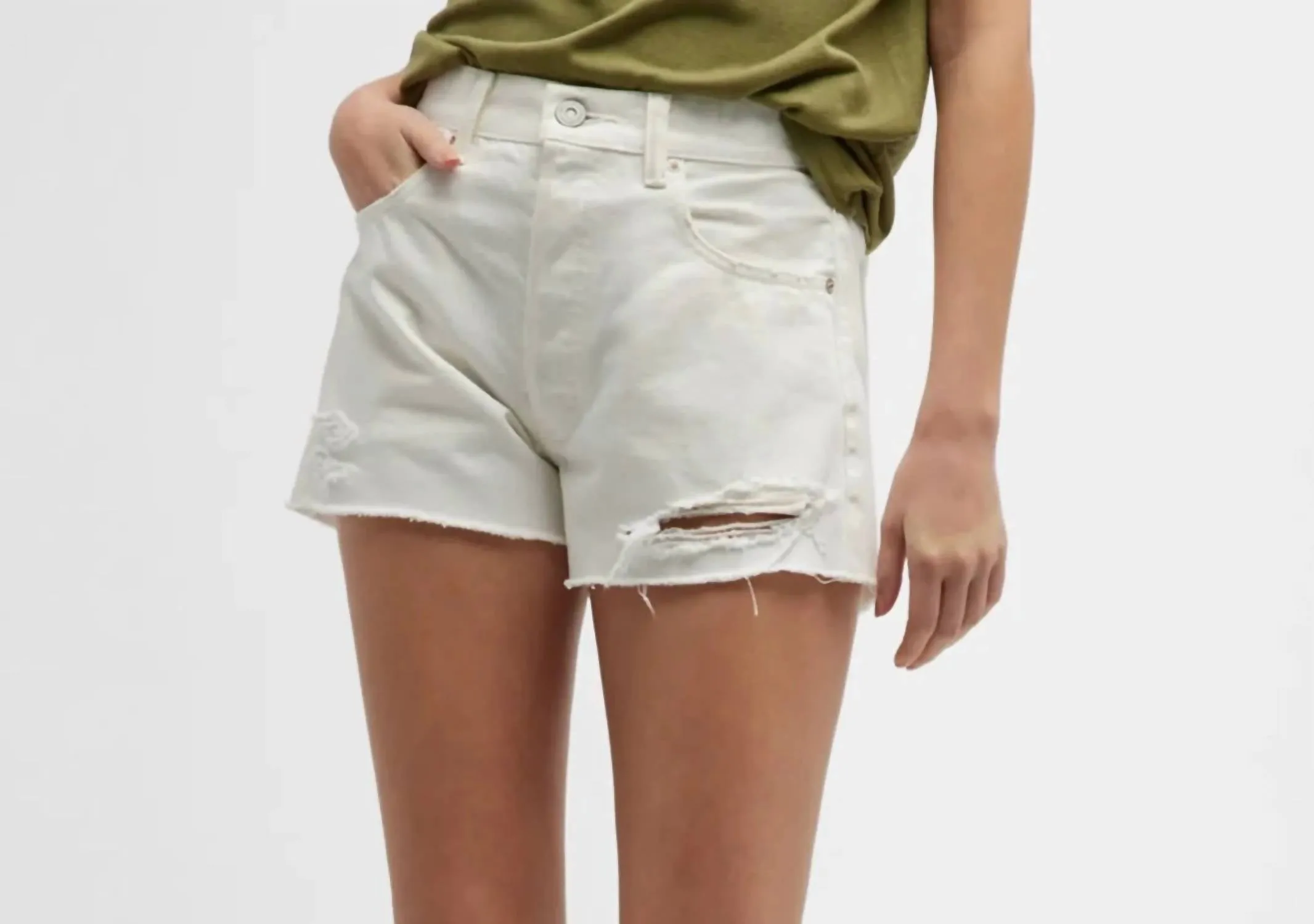 Ransomville Short In White