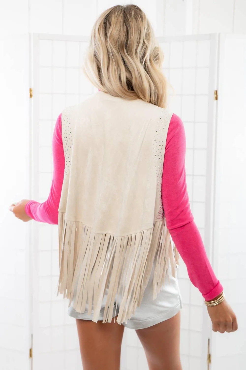 Rhinestone Cowgirl Suede Fringe Vest In Natural