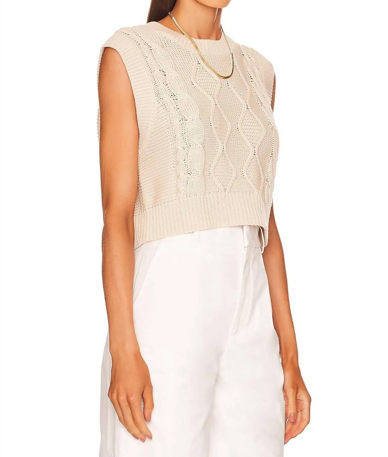 Robin Cable Vest In Cream