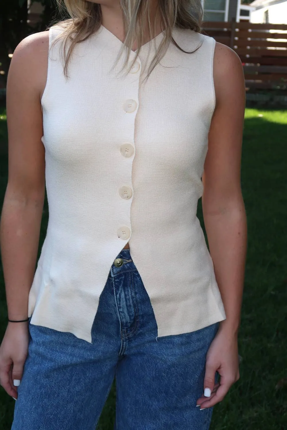 Scarlet Top In Tan
