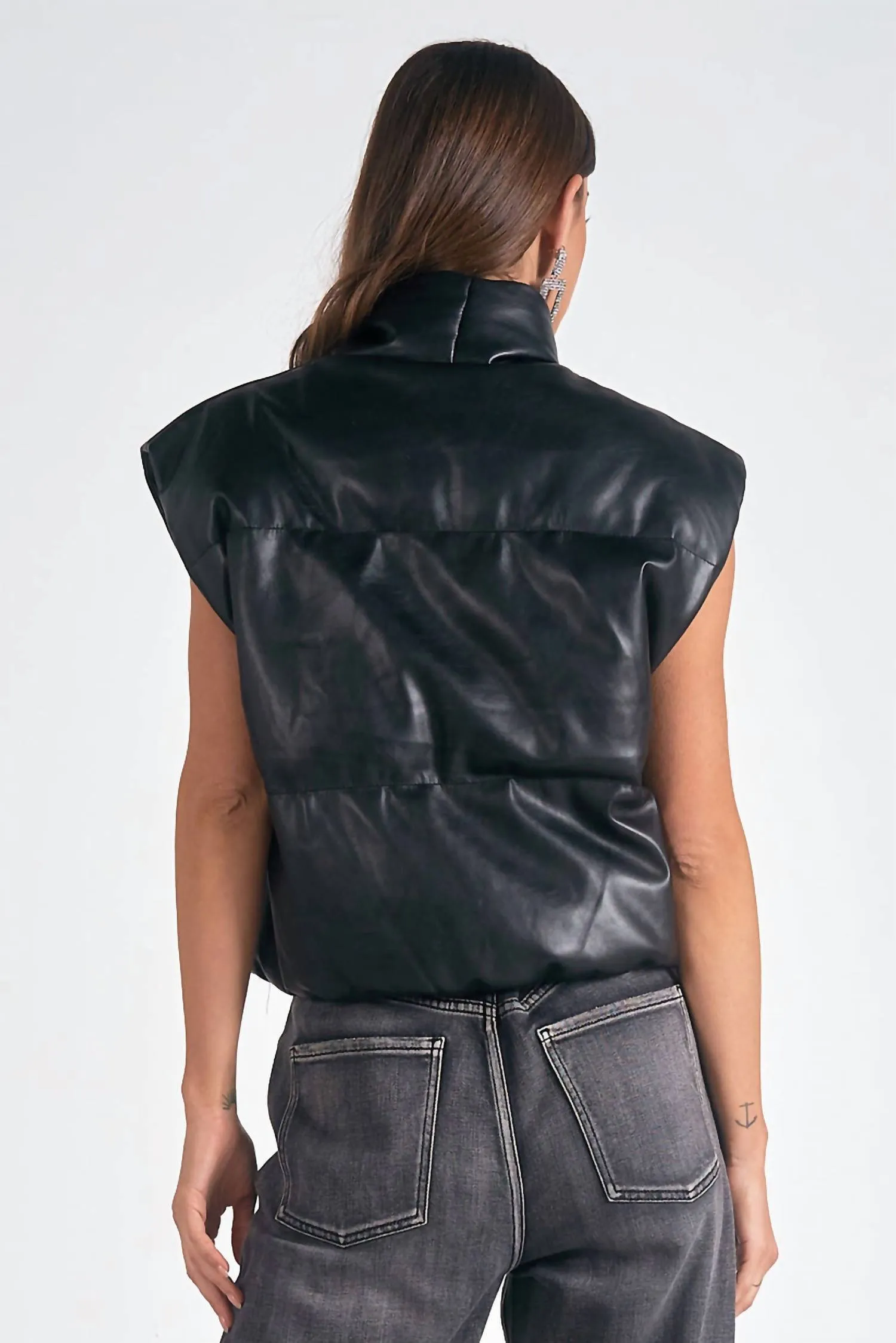 Skye Faux Leather Vest In Black