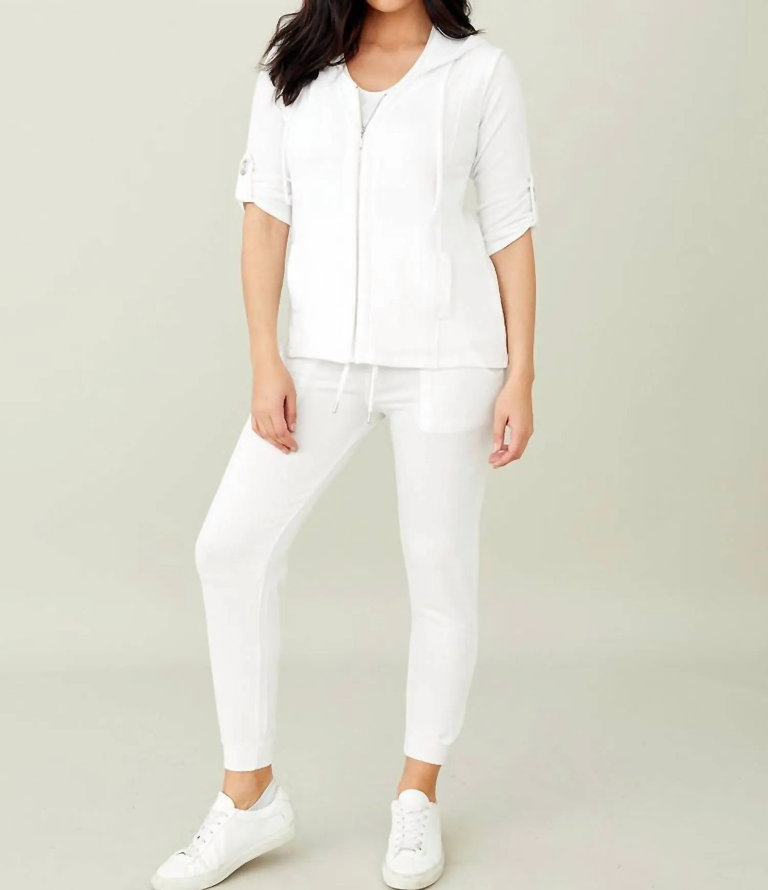Soft Stretch Hooded Vest In Bleach