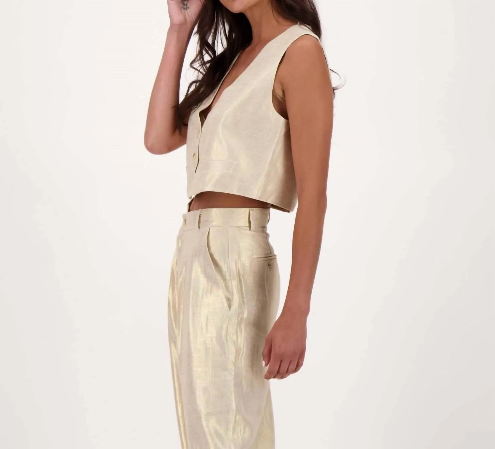 Solid Button Front Vest In Gold