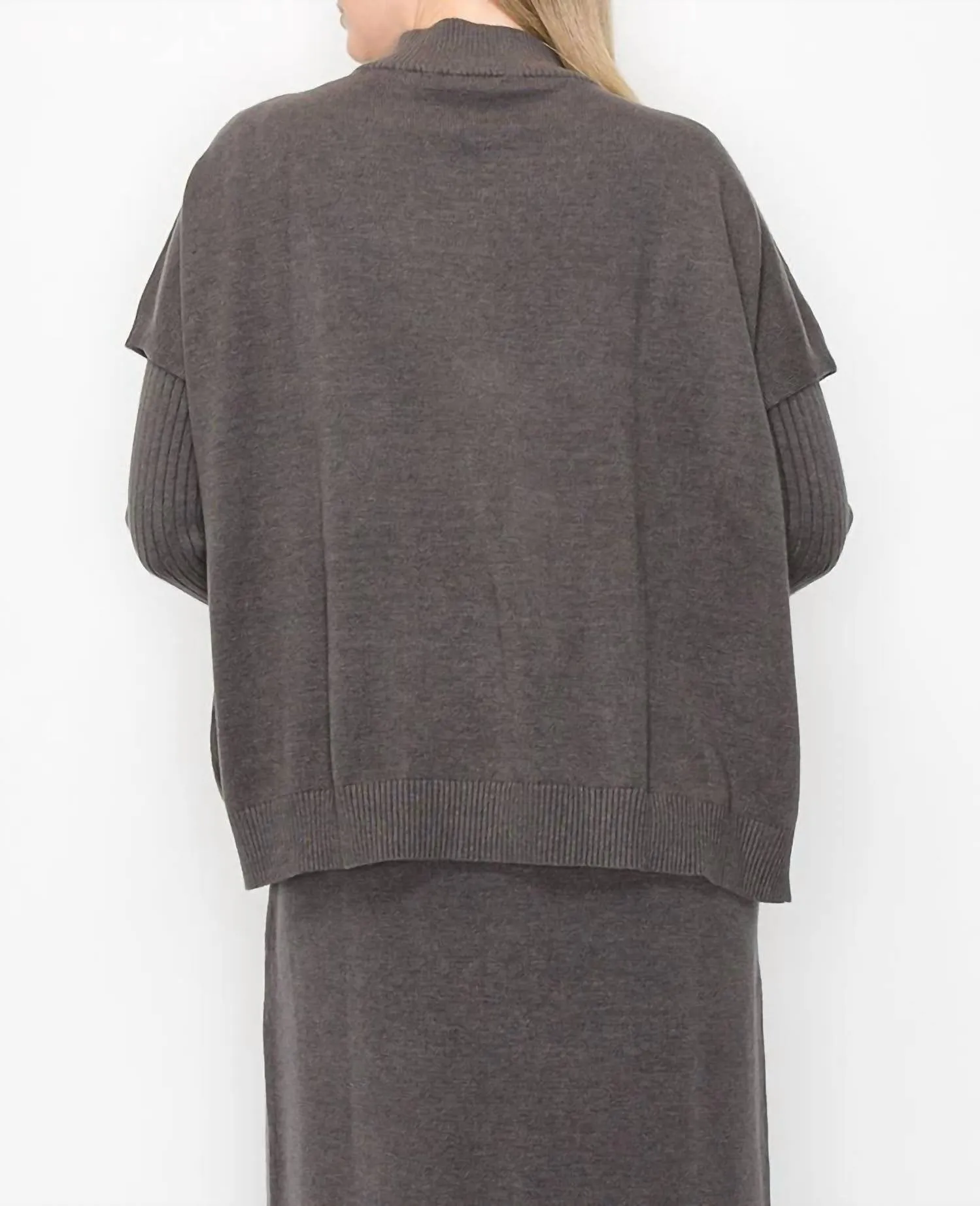 Sophie Knitted Vest In Charcoal